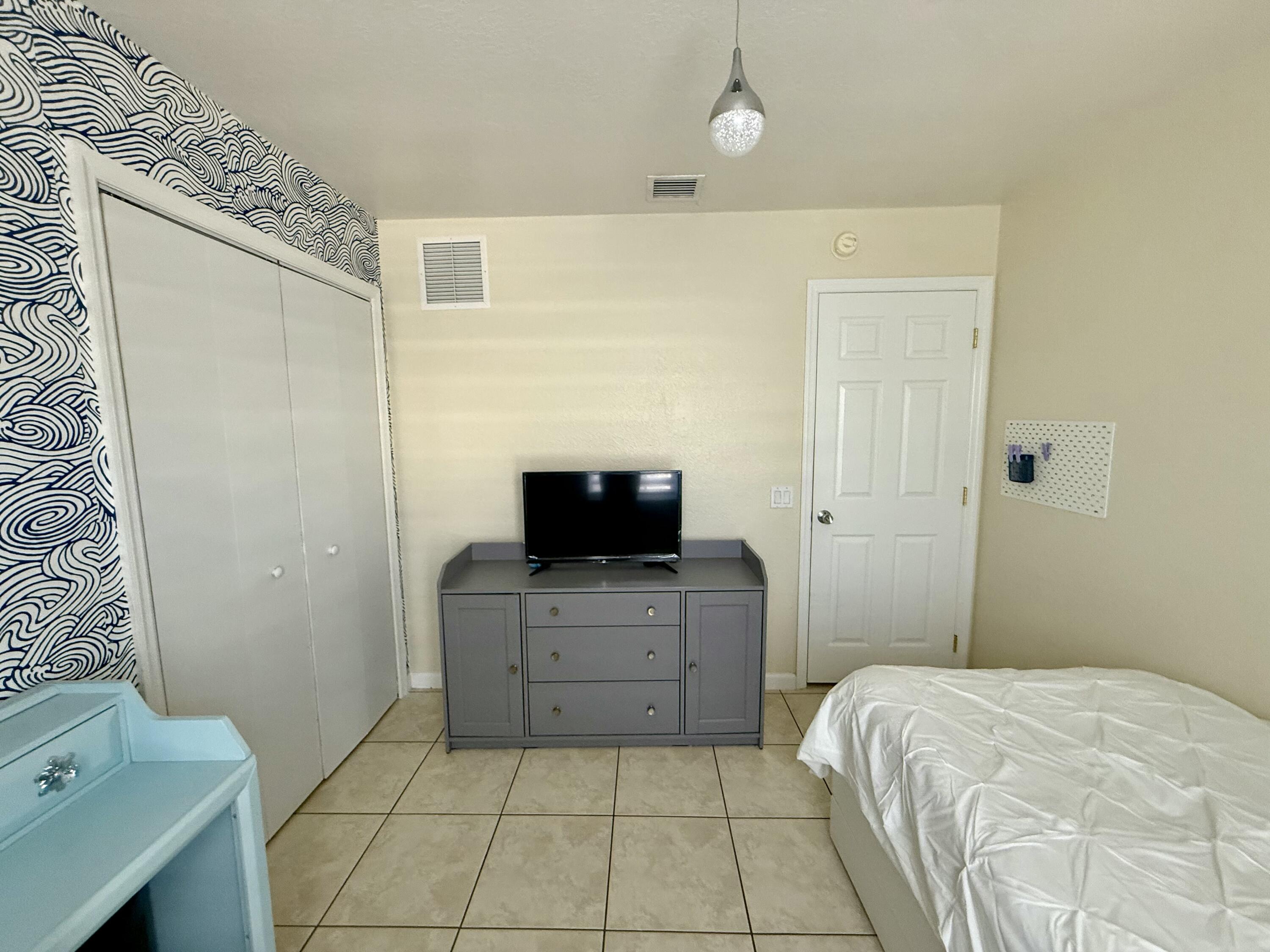 150 Peace Avenue Property Photo 42