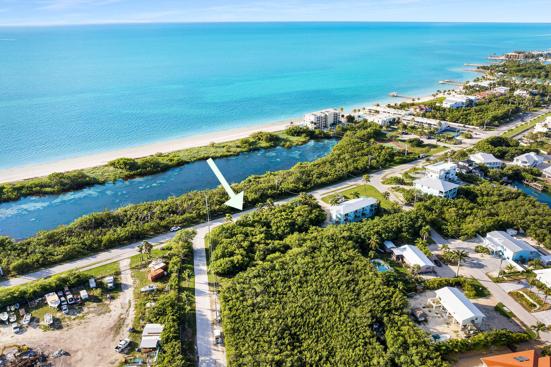 300 Coco Plum Drive Property Photo 12