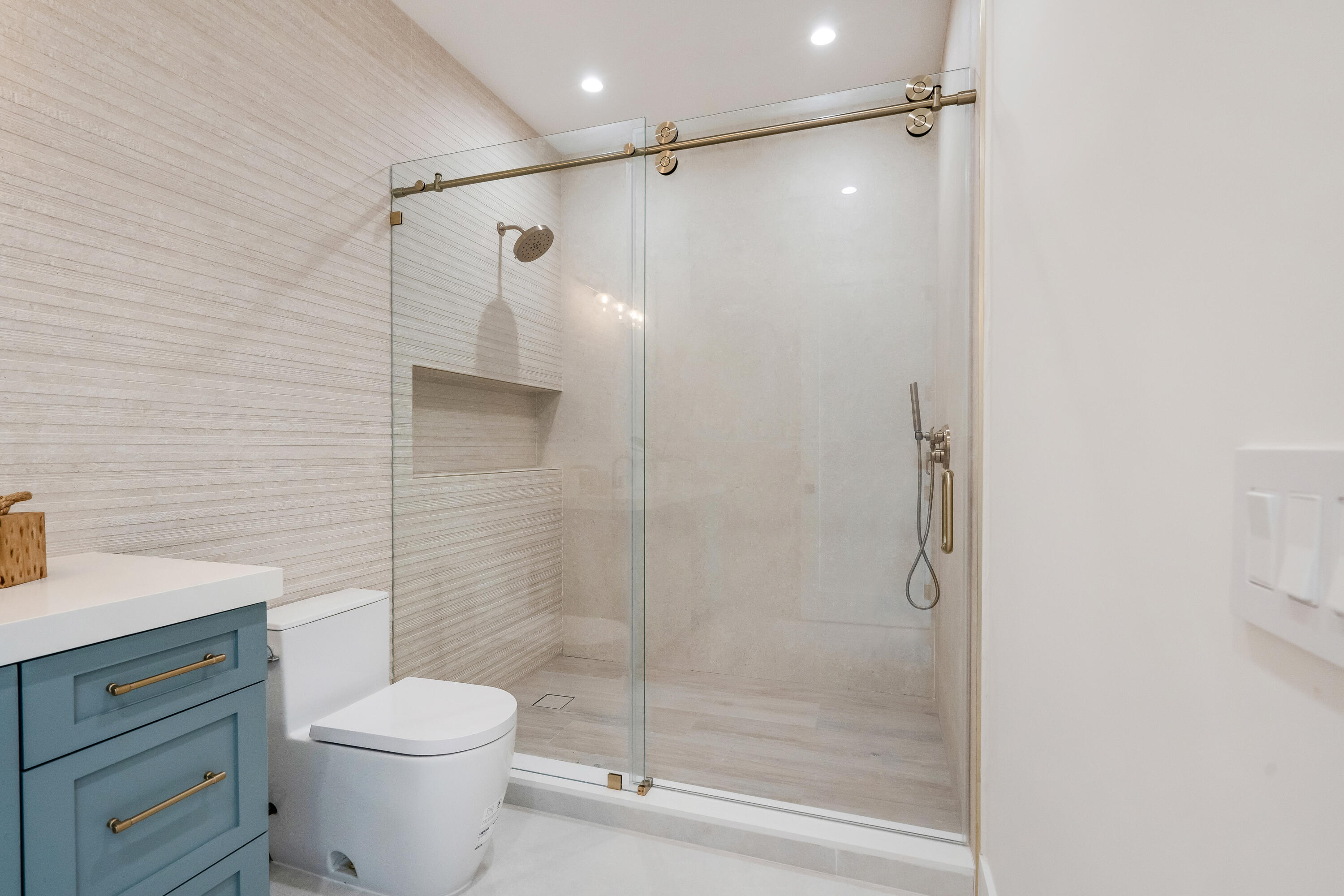117 Leoni Drive Property Photo 61