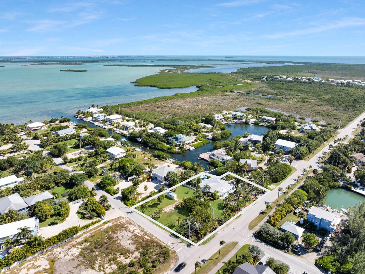 1481 Sugarloaf Boulevard Property Photo 2