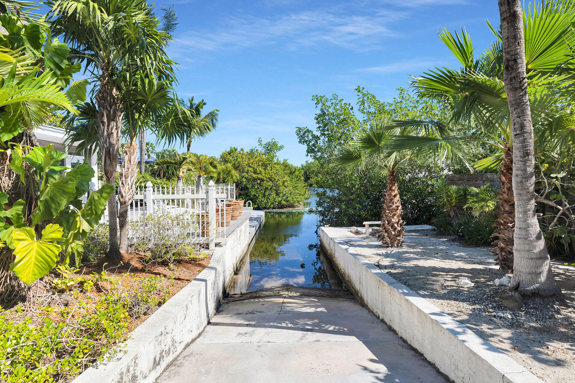 1481 Sugarloaf Boulevard Property Photo 5