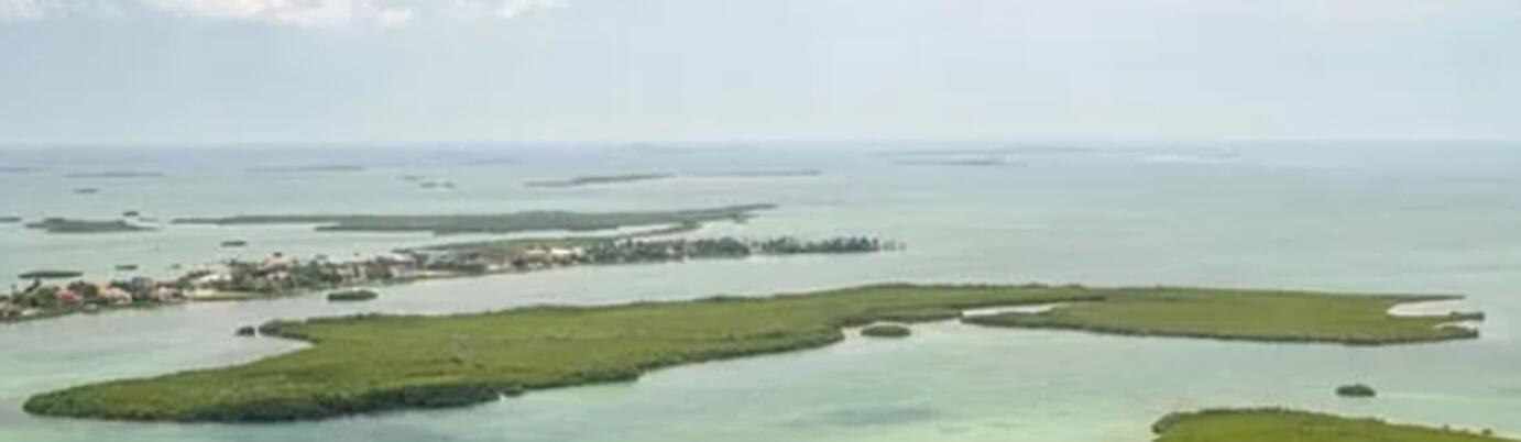 Oharas Key Street Gulf Property Photo 6