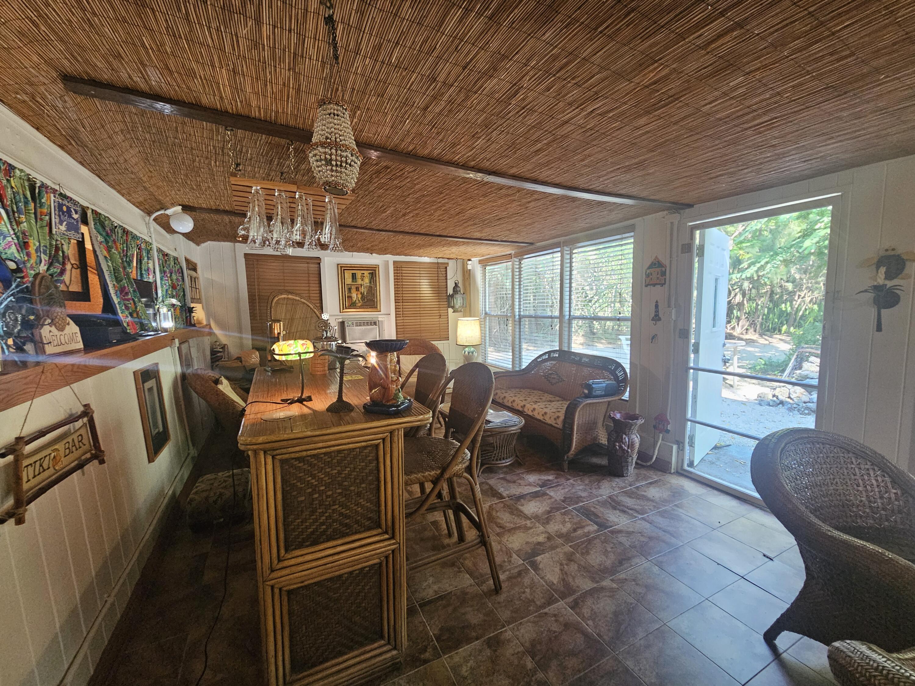 140 Gumbo Limbo Drive Property Photo 6