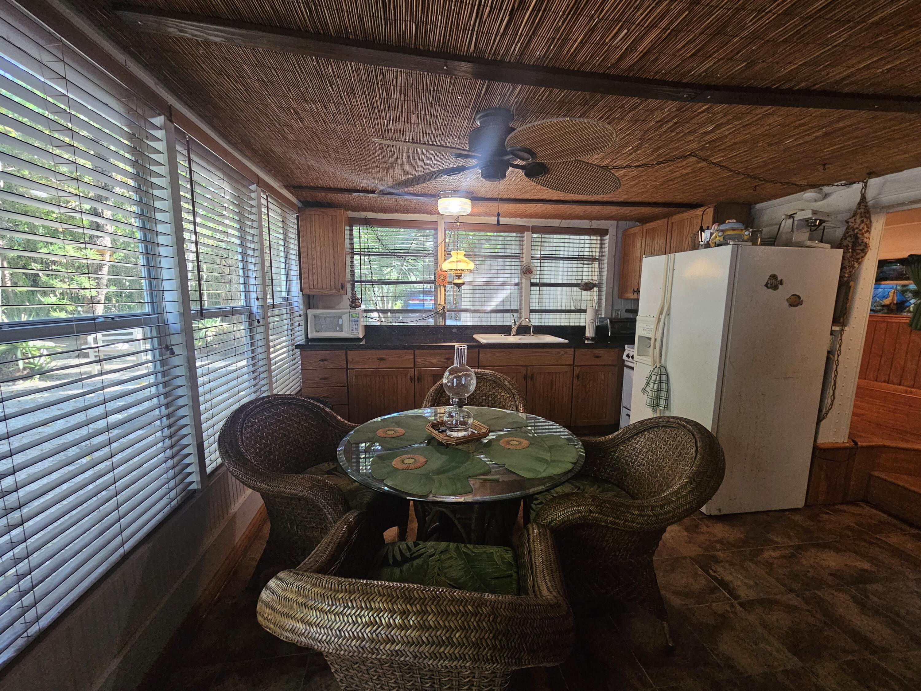 140 Gumbo Limbo Drive Property Photo 7