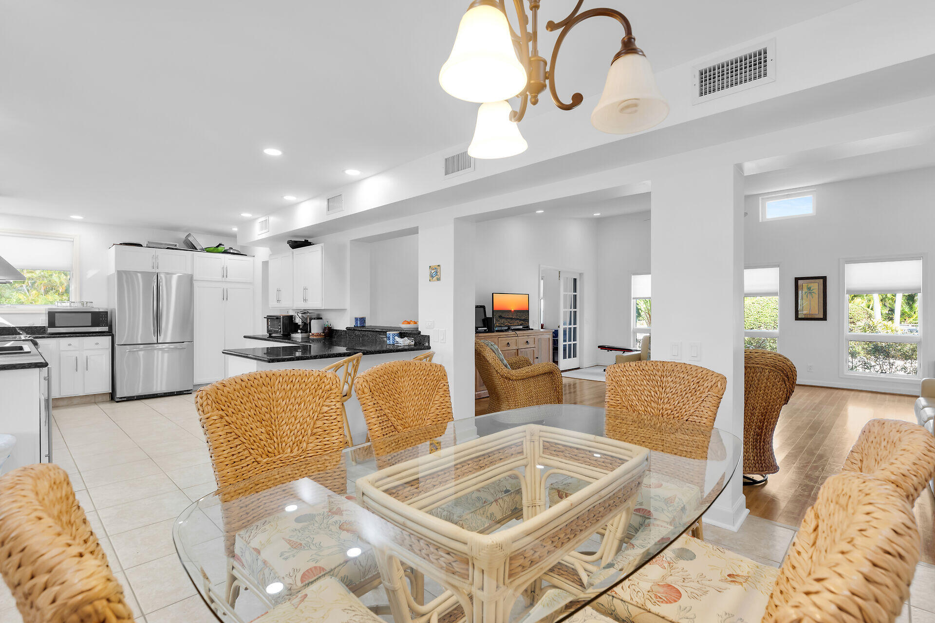 7501 Gulfstream Boulevard Property Photo 9