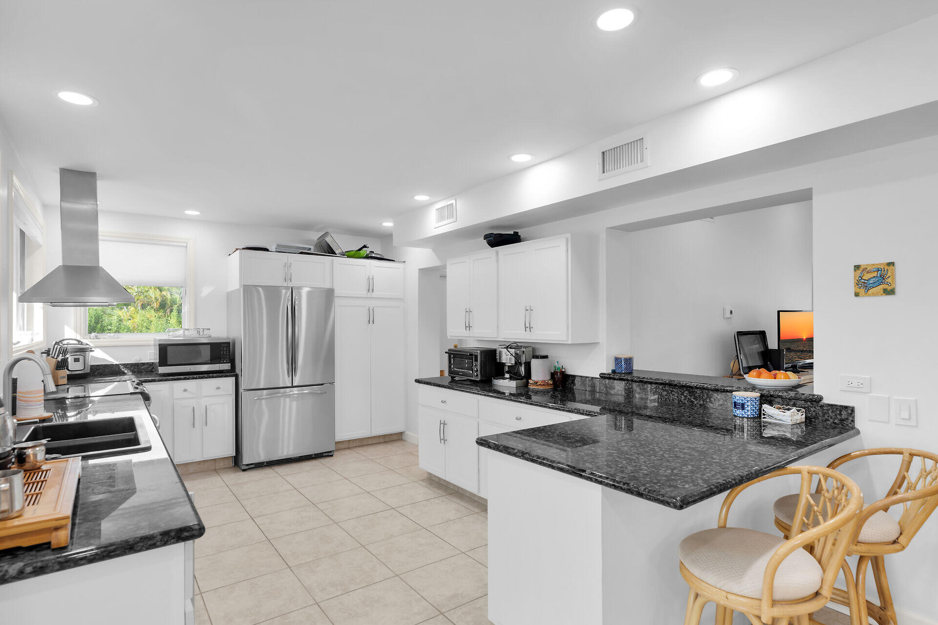 7501 Gulfstream Boulevard Property Photo 12