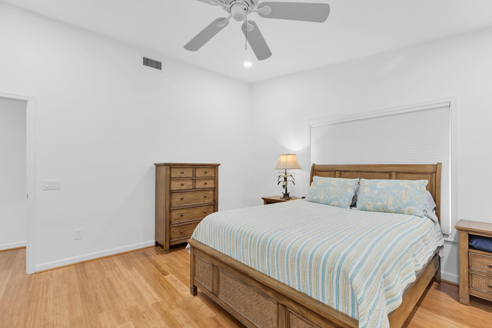 7501 Gulfstream Boulevard Property Photo 25