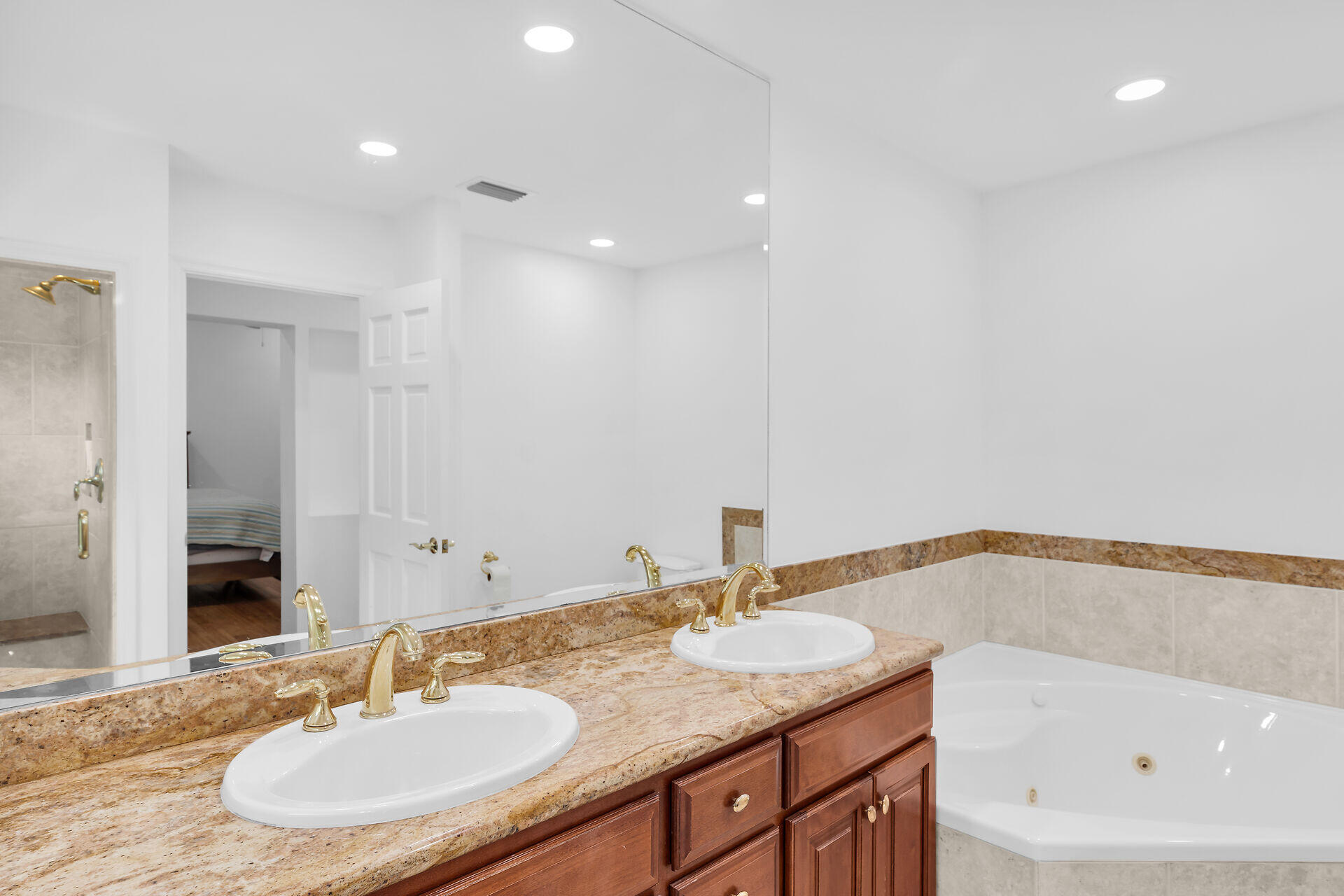 7501 Gulfstream Boulevard Property Photo 29