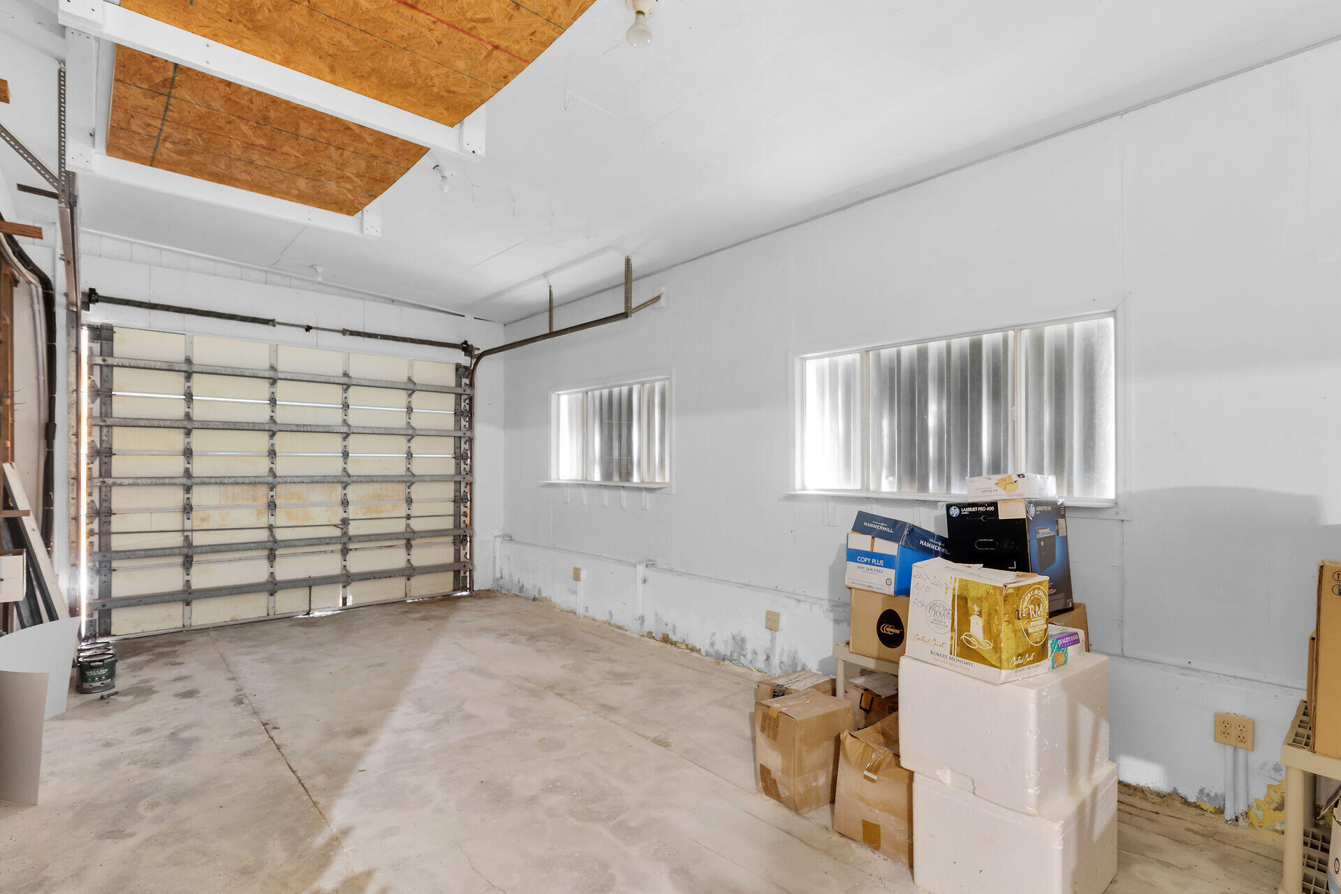 7501 Gulfstream Boulevard Property Photo 35