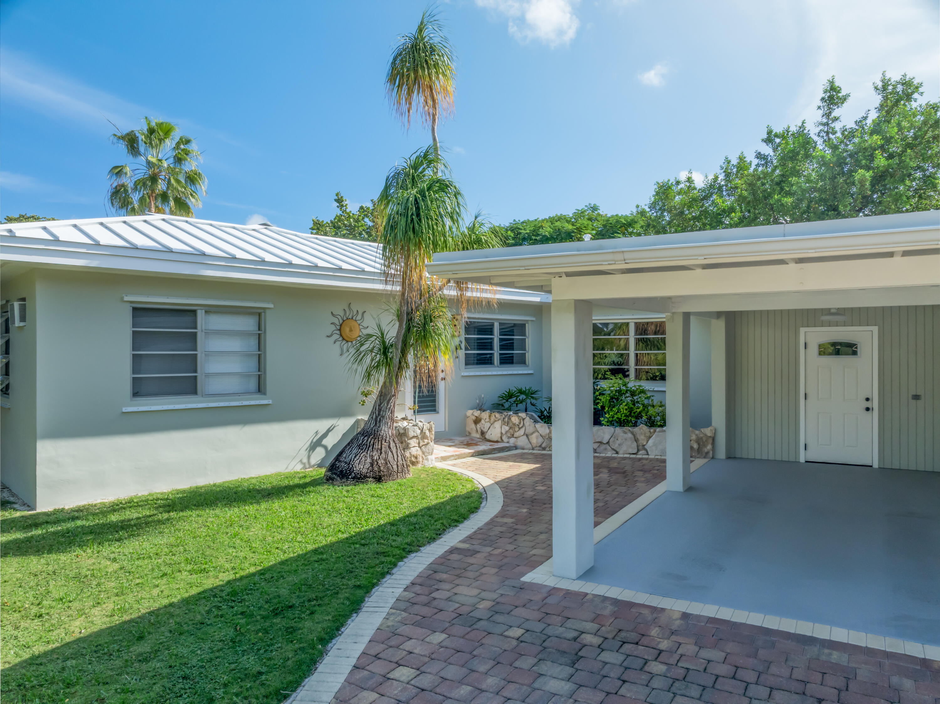 30416 Coconut Highway Property Photo 3