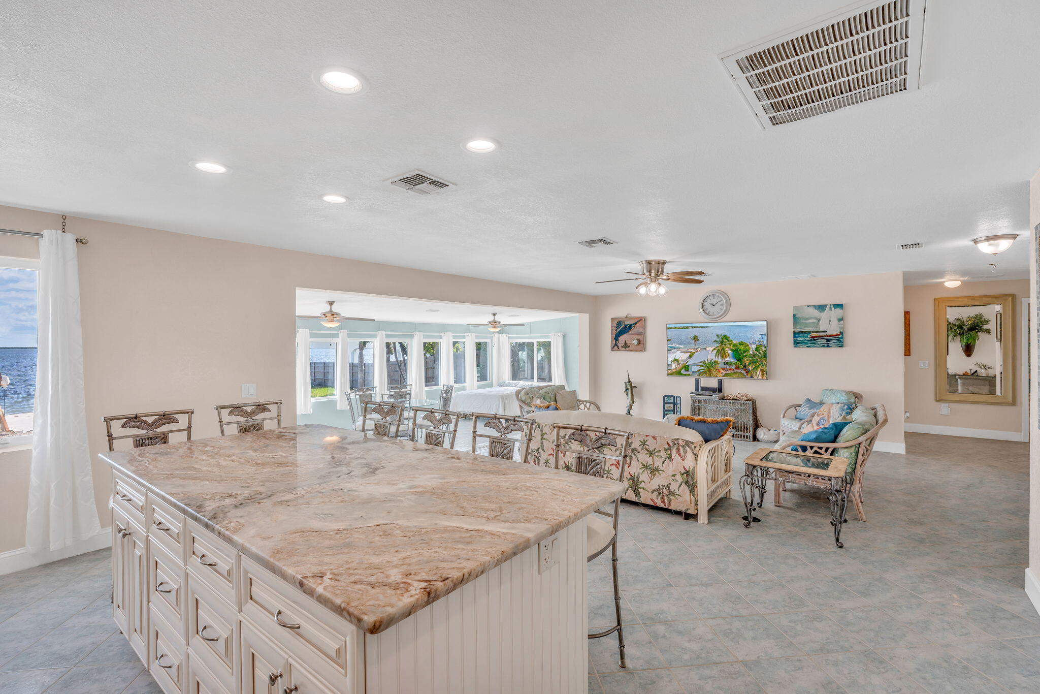 1607 Sunrise Drive Property Photo 11