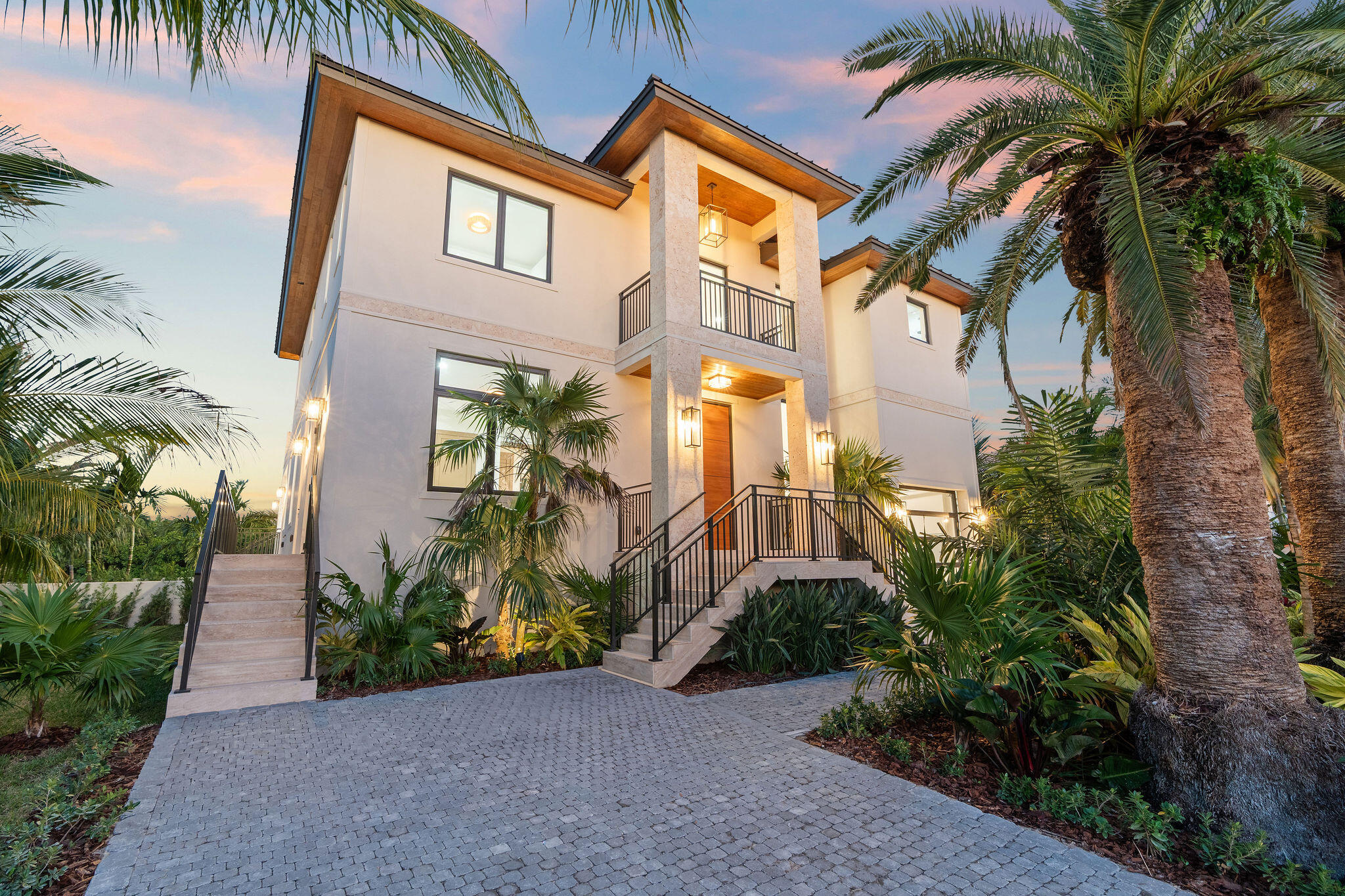 230 15th Circle Property Photo 9