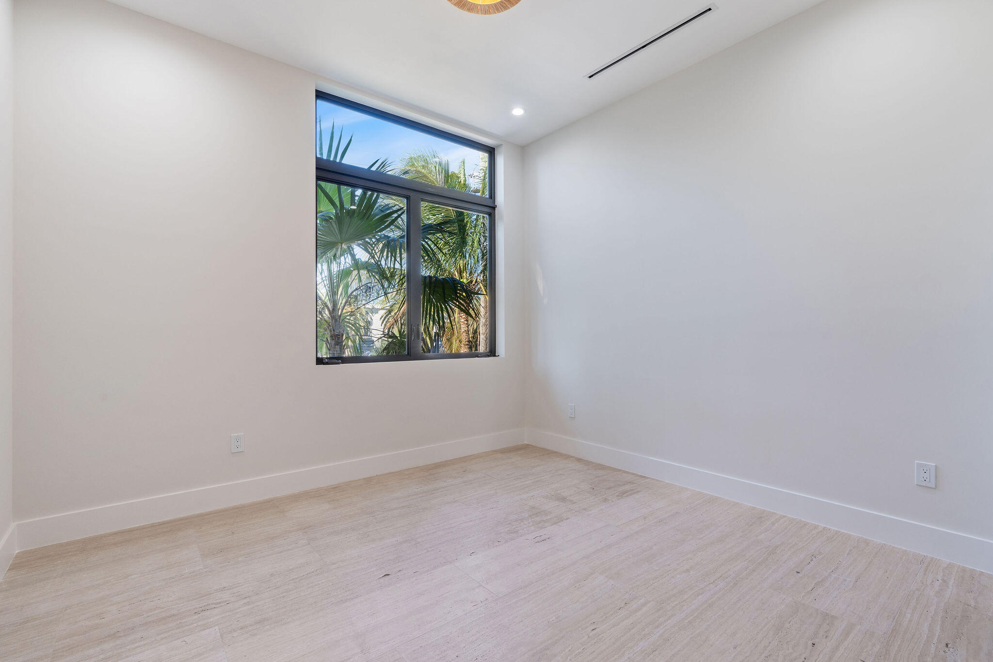 230 15th Circle Property Photo 55