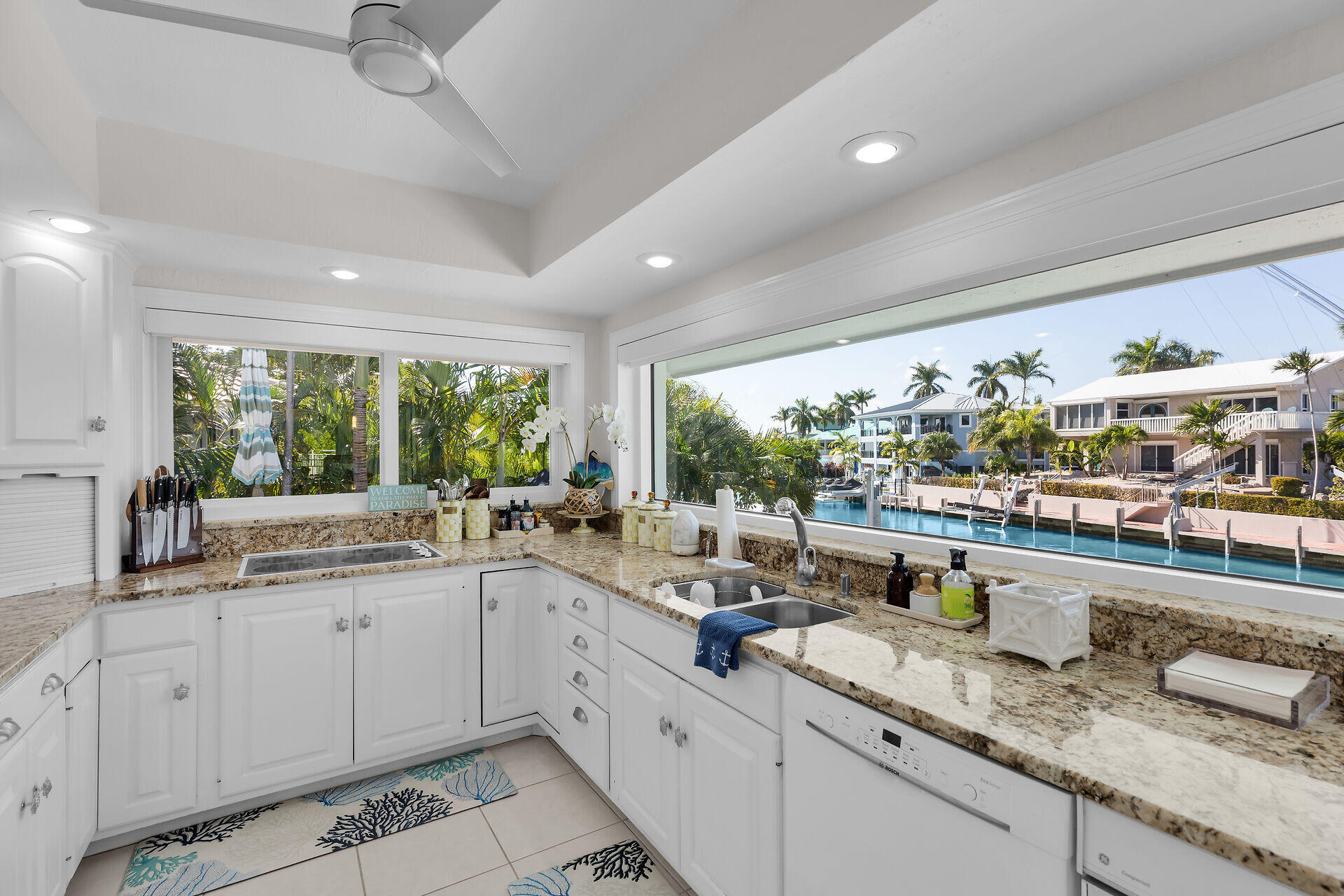 344 E Seaview Drive Property Photo 10