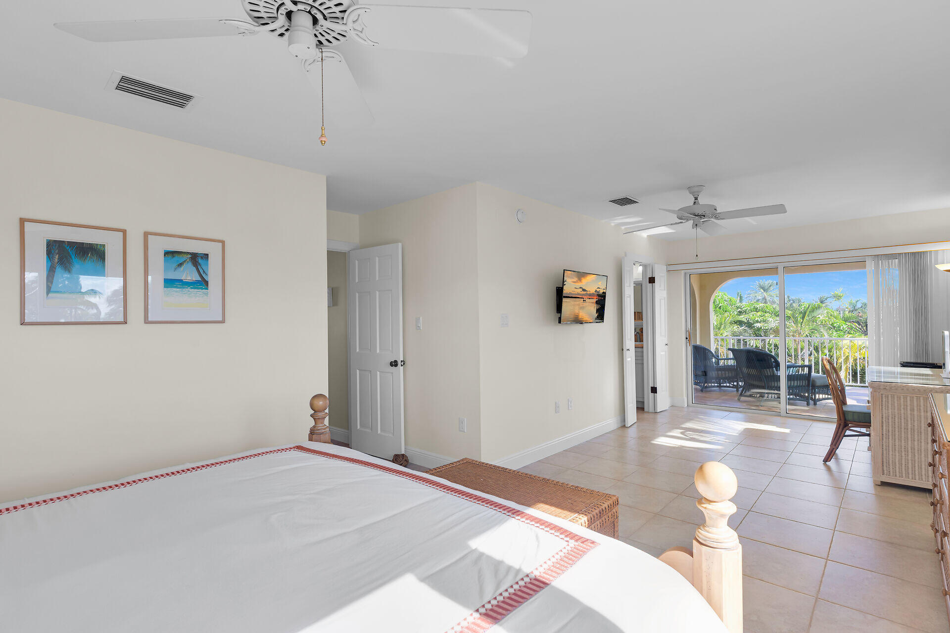 340 E Seaview Drive Property Photo 15