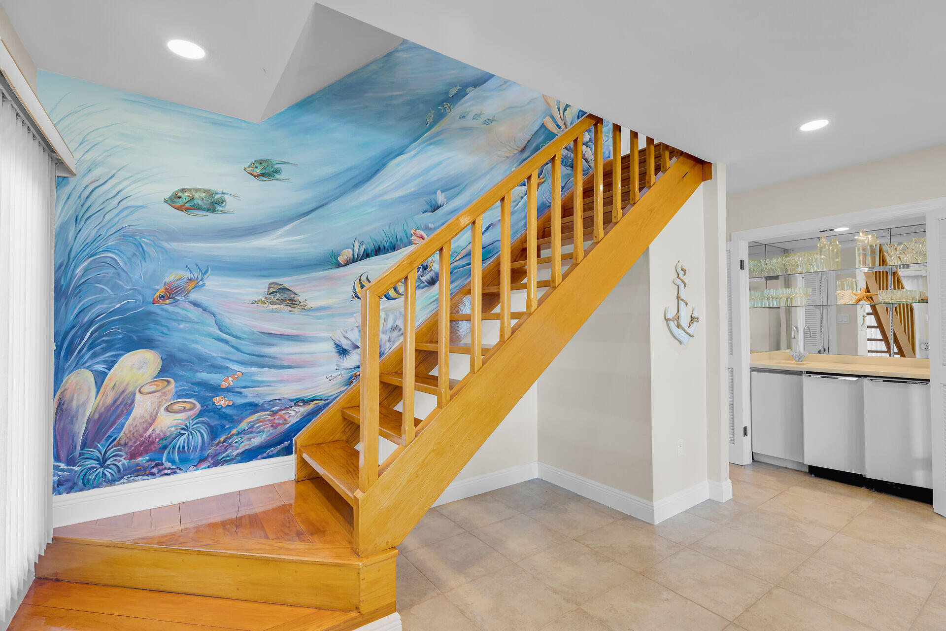 340 E Seaview Drive Property Photo 17