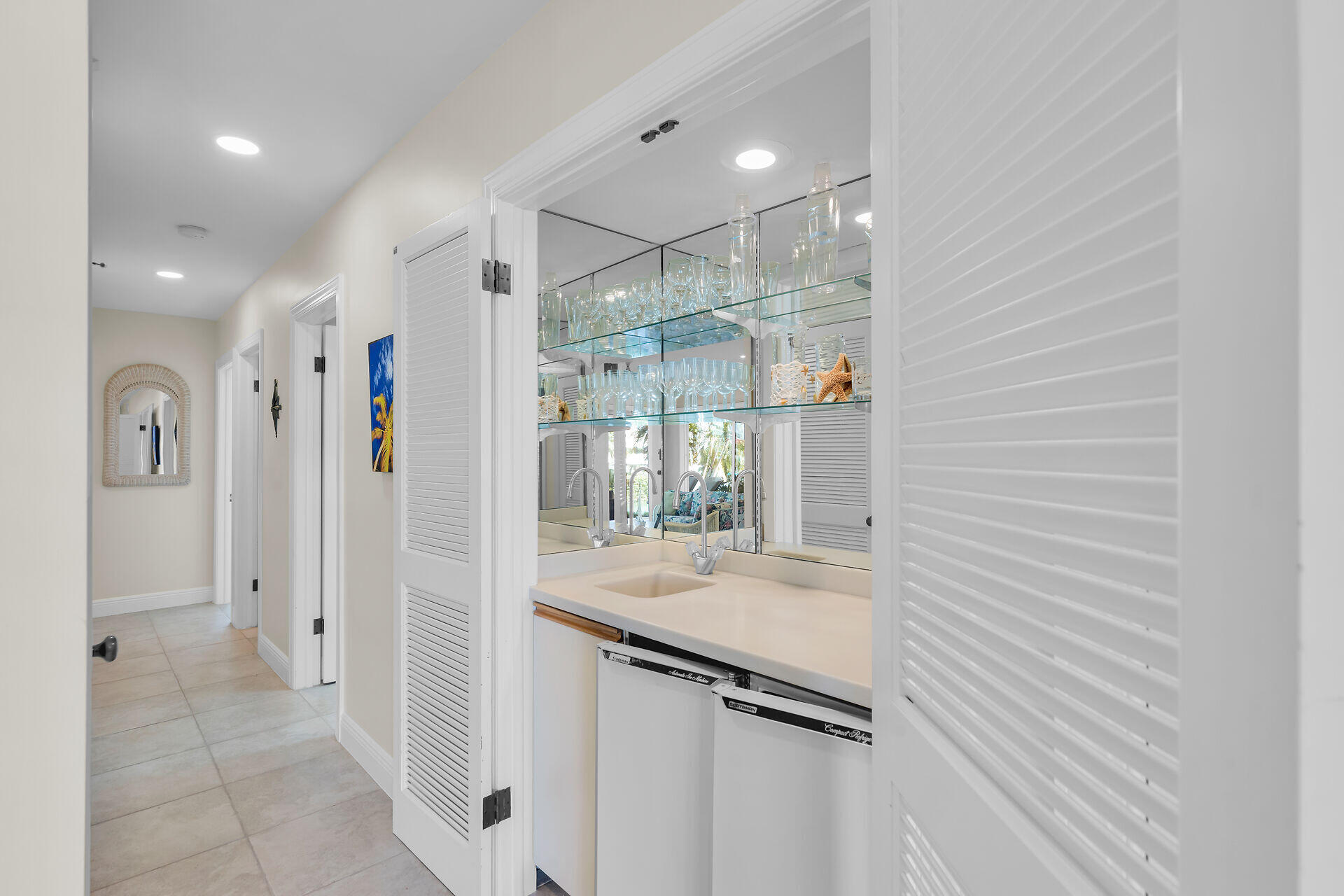 340 E Seaview Drive Property Photo 19