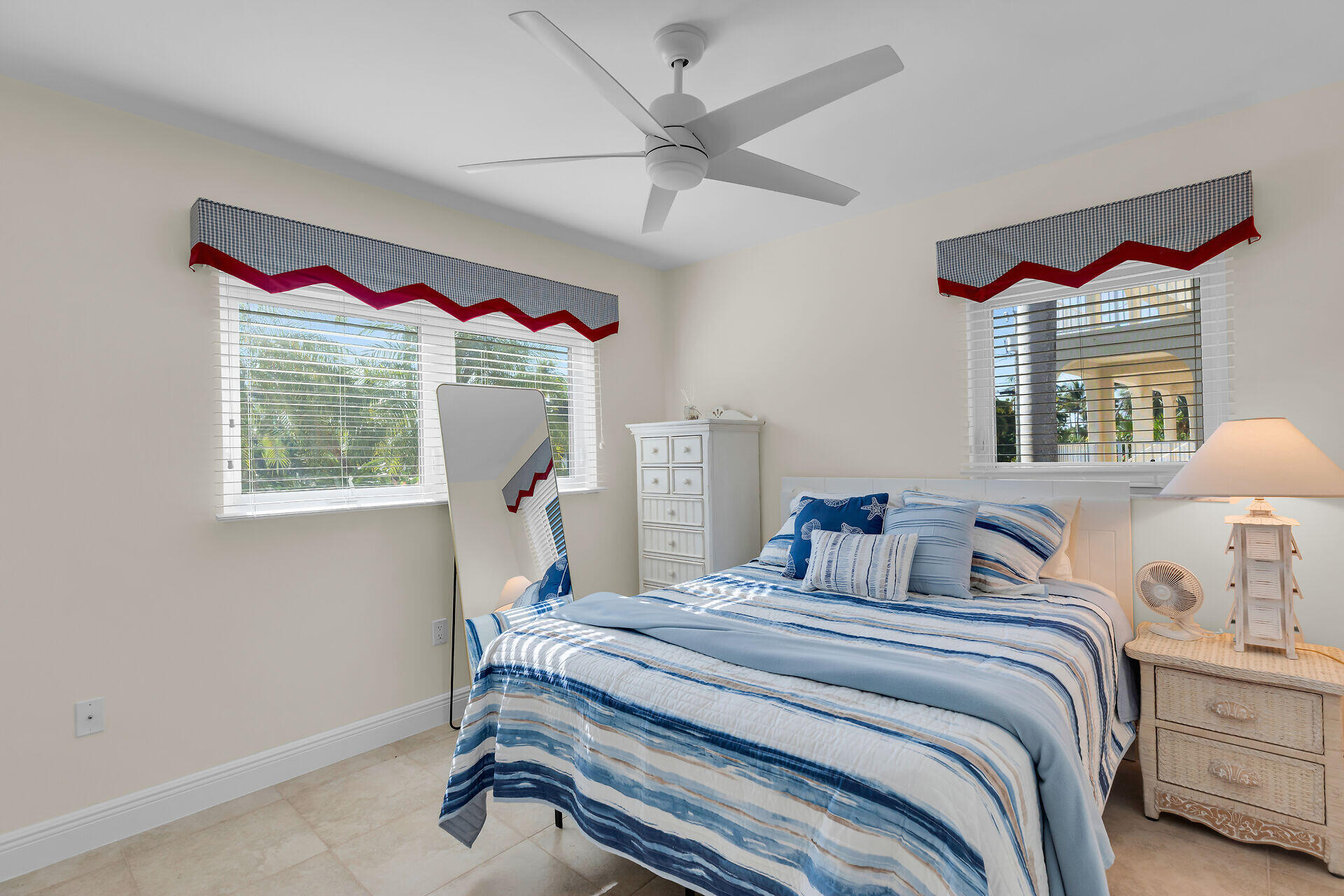 340 E Seaview Drive Property Photo 20