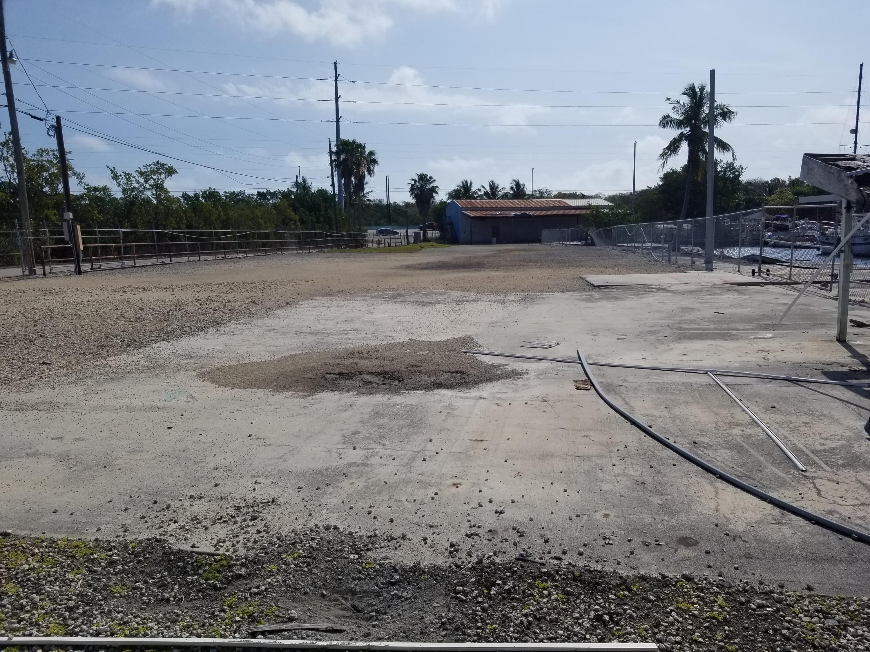 106600 Overseas Highway Outside Storage Property Photo 10