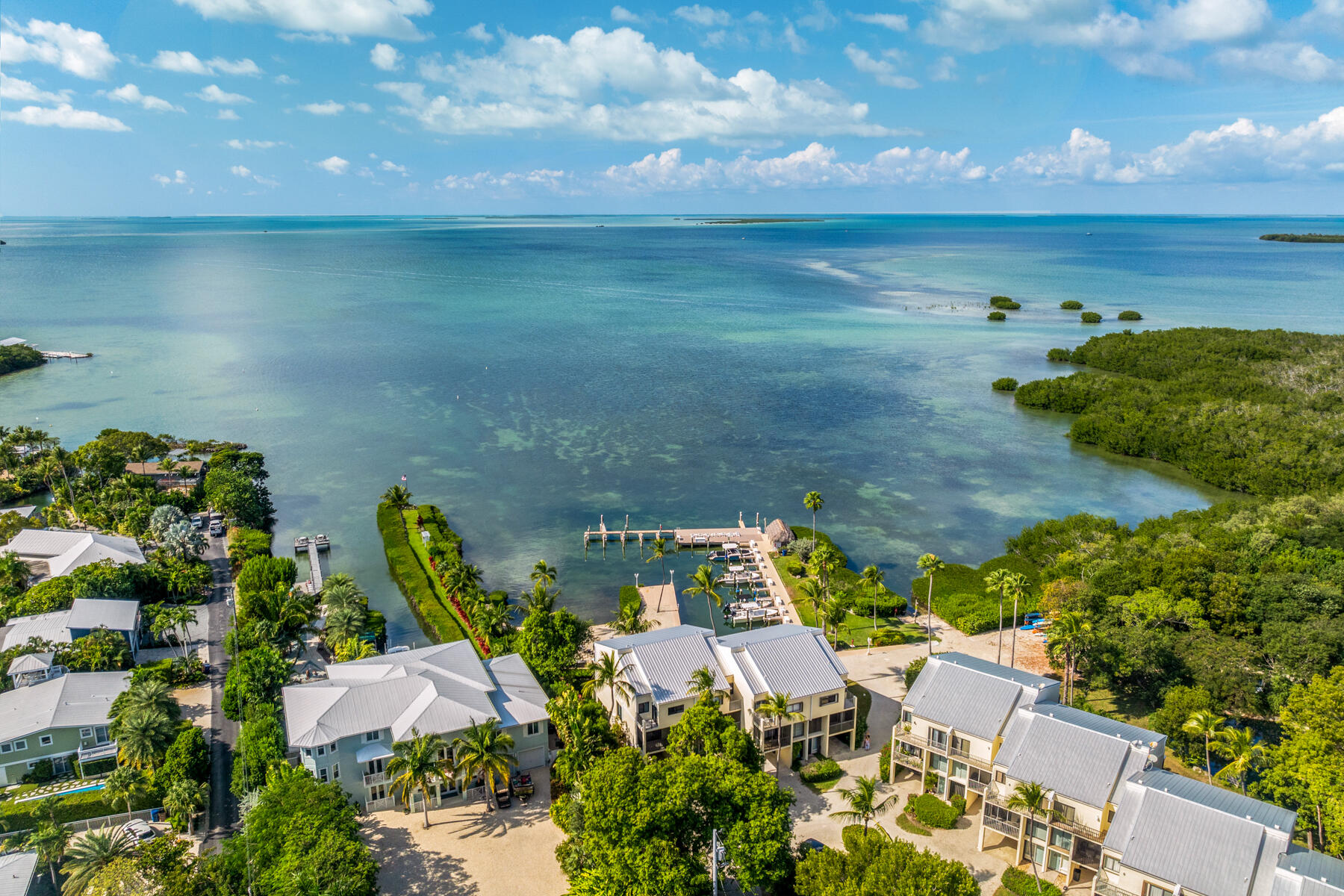 94220 Overseas Highway 9c And 28' Boat Slip Property Photo 1