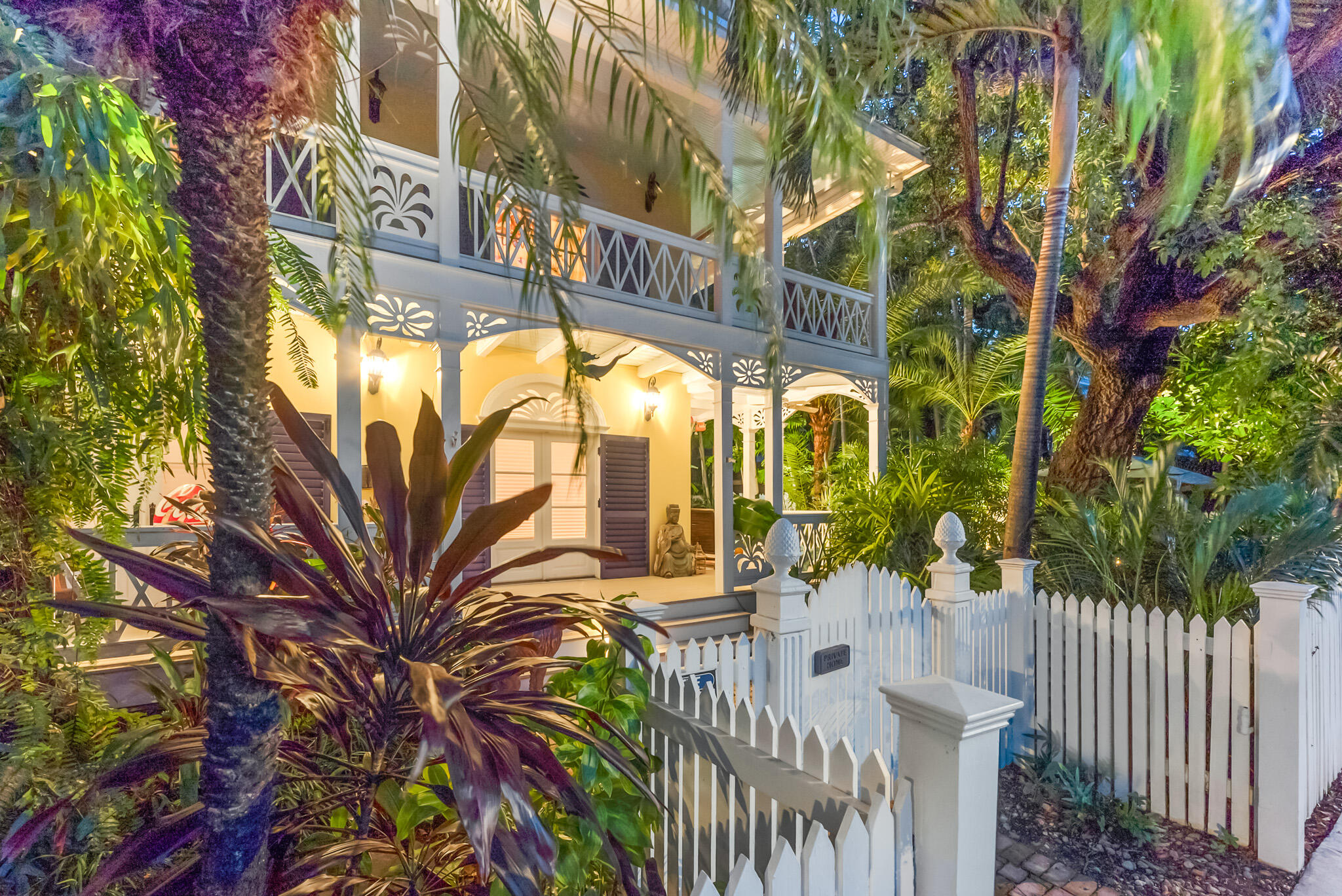600 Elizabeth Street Property Photo 40