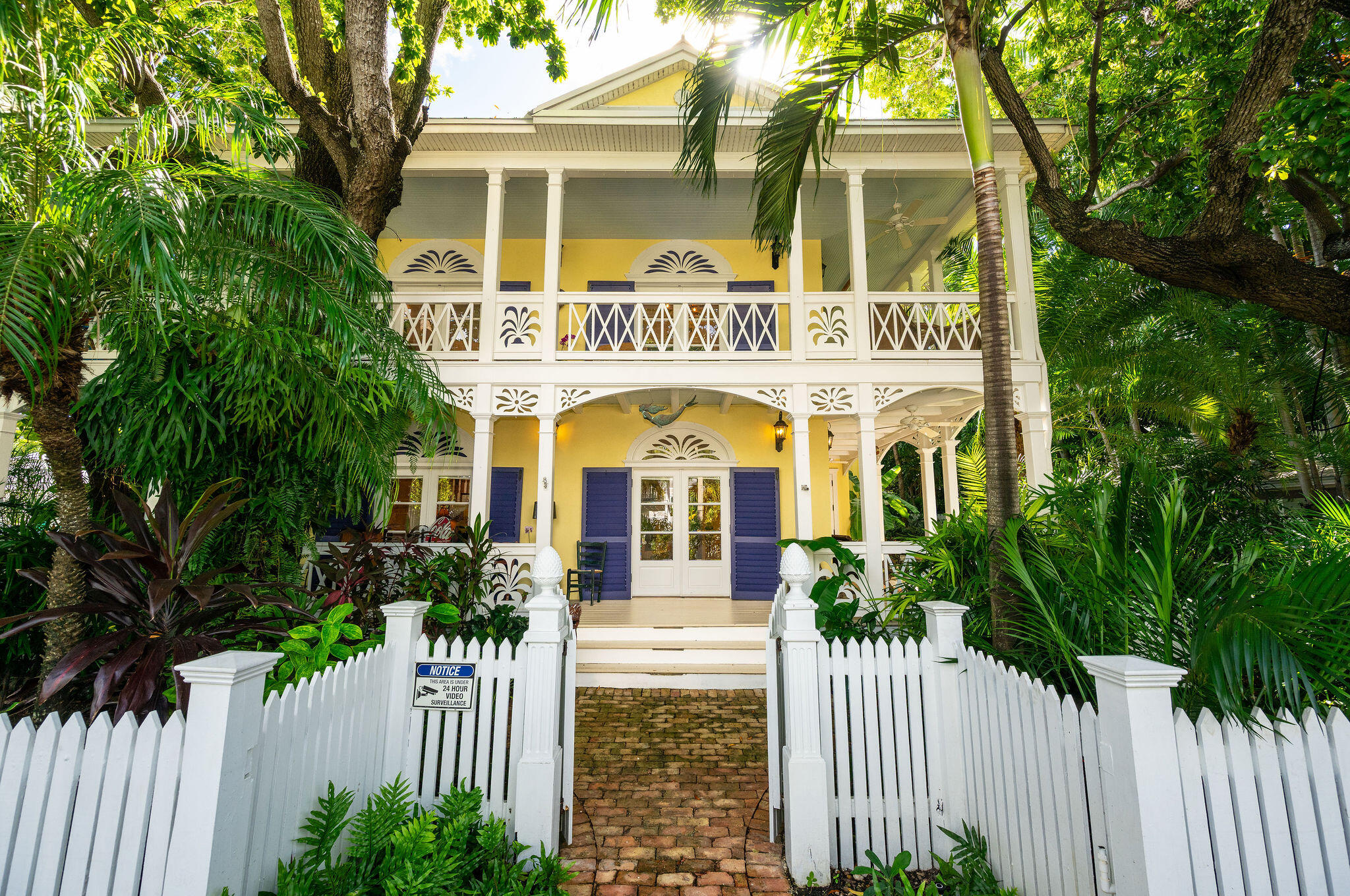 600 Elizabeth Street Property Photo 42
