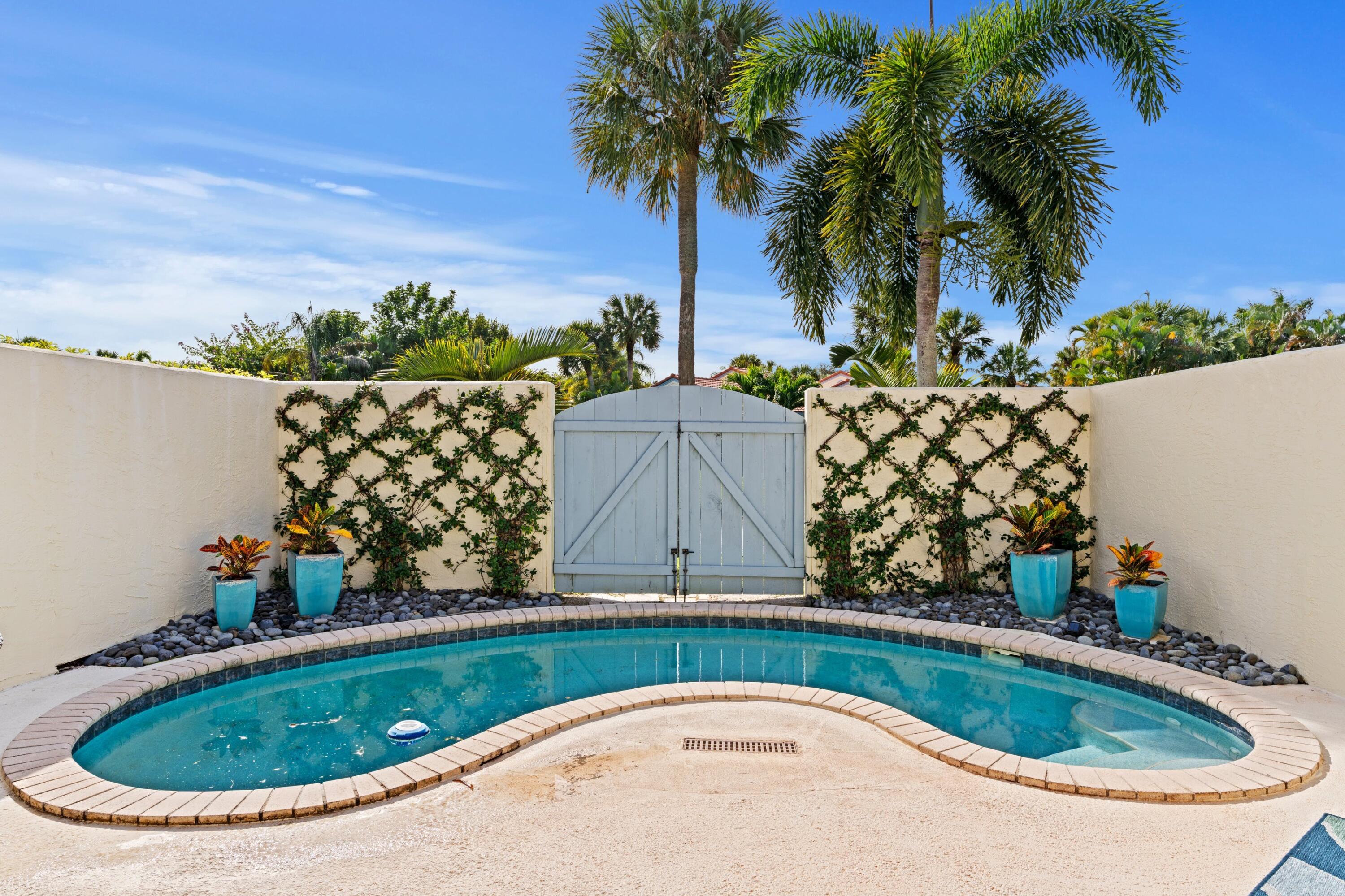 2211 Las Casitas Drive Property Photo 10