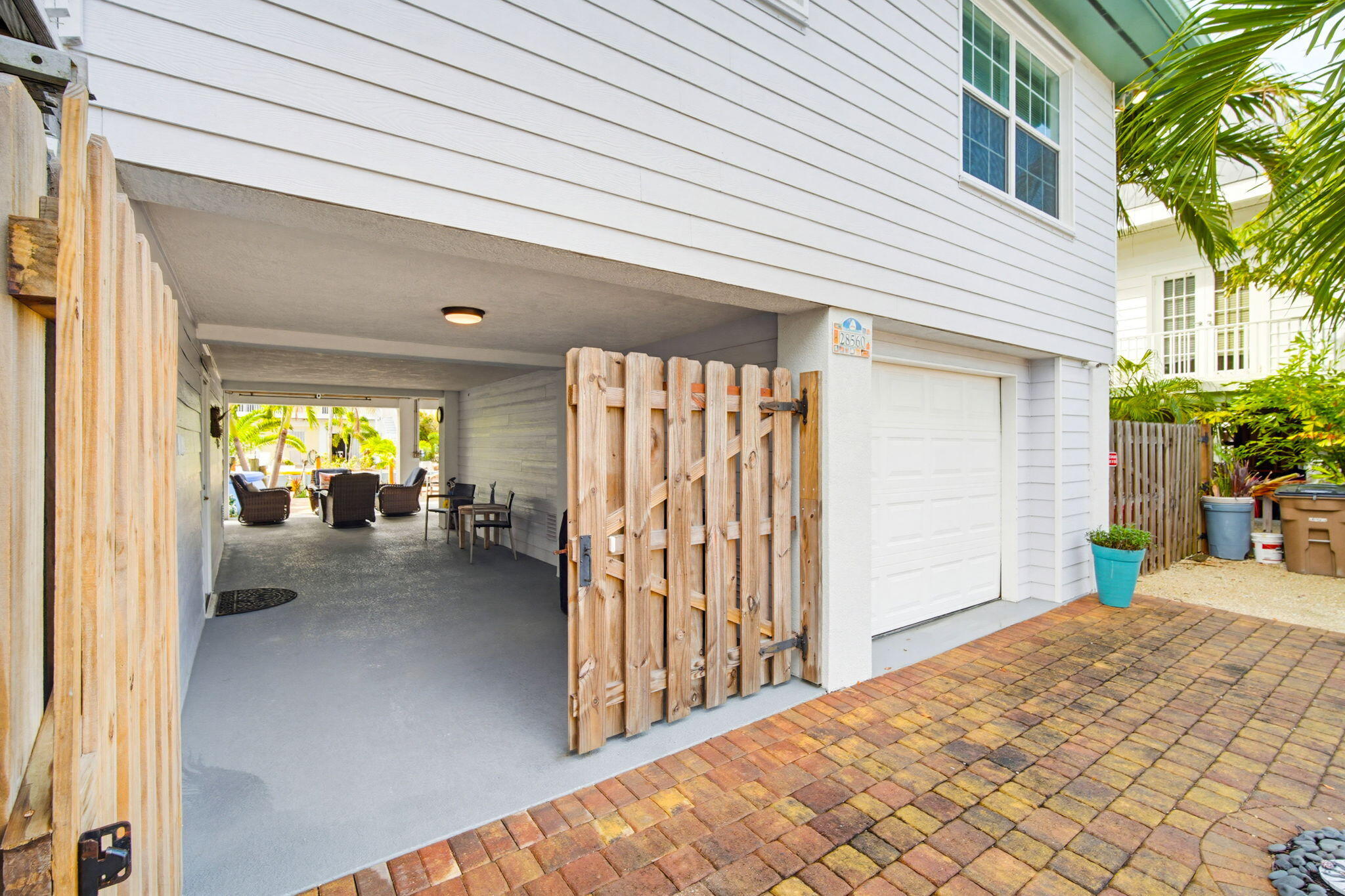 28560 Doubloon Road Property Photo 8