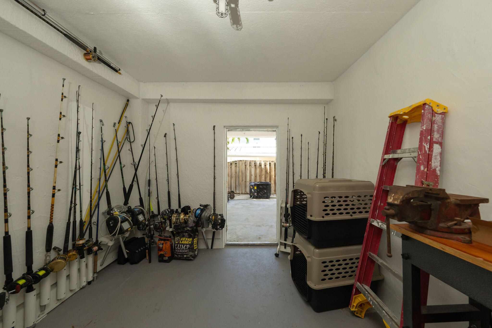 27 Avenue D Property Photo 17