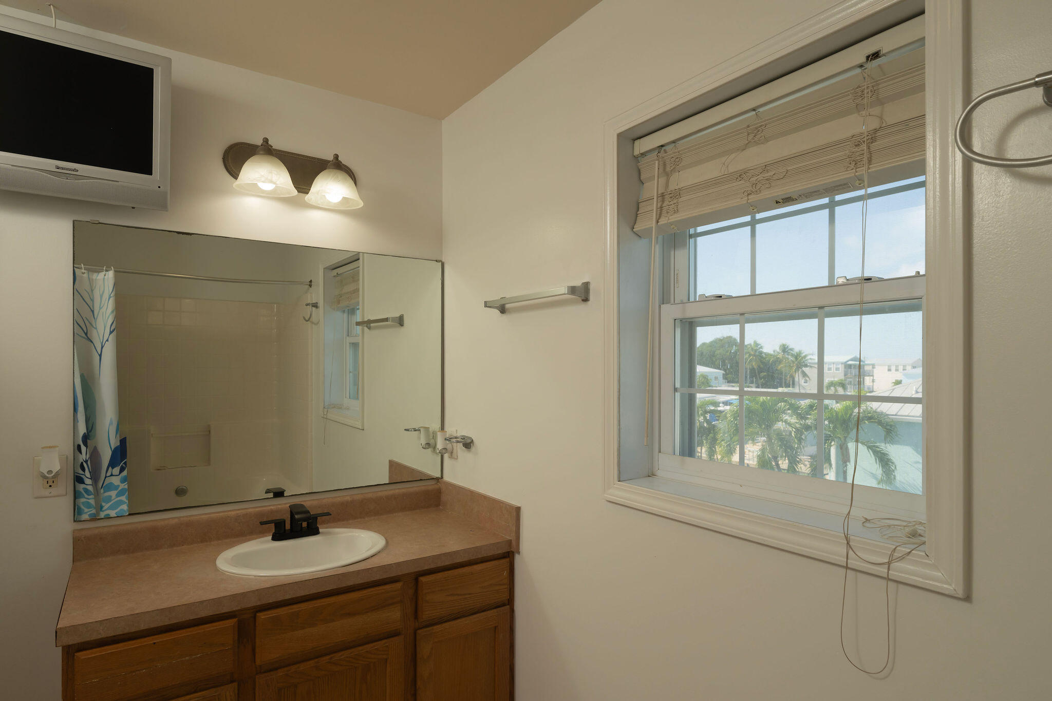 27 Avenue D Property Photo 50