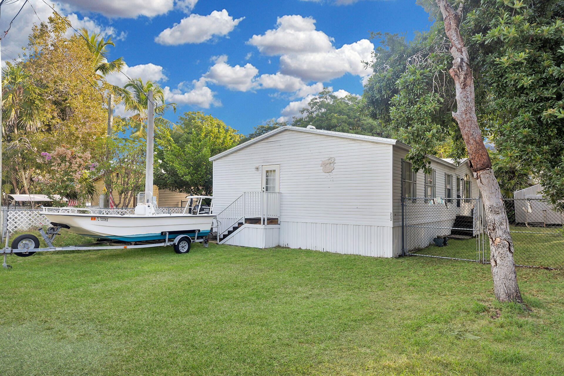 222 Cuba Road Property Photo 2