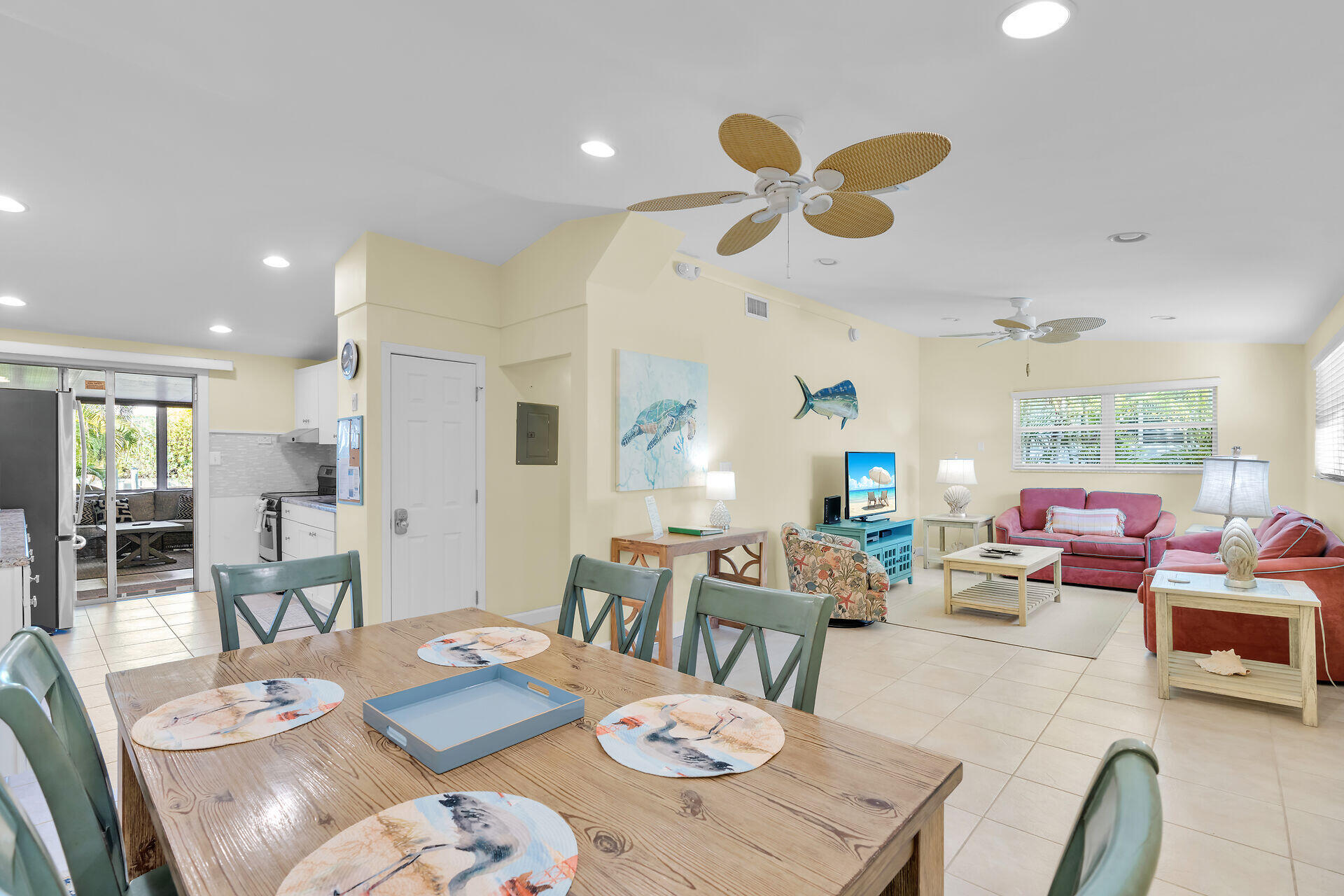 171 10th Street Property Photo 4