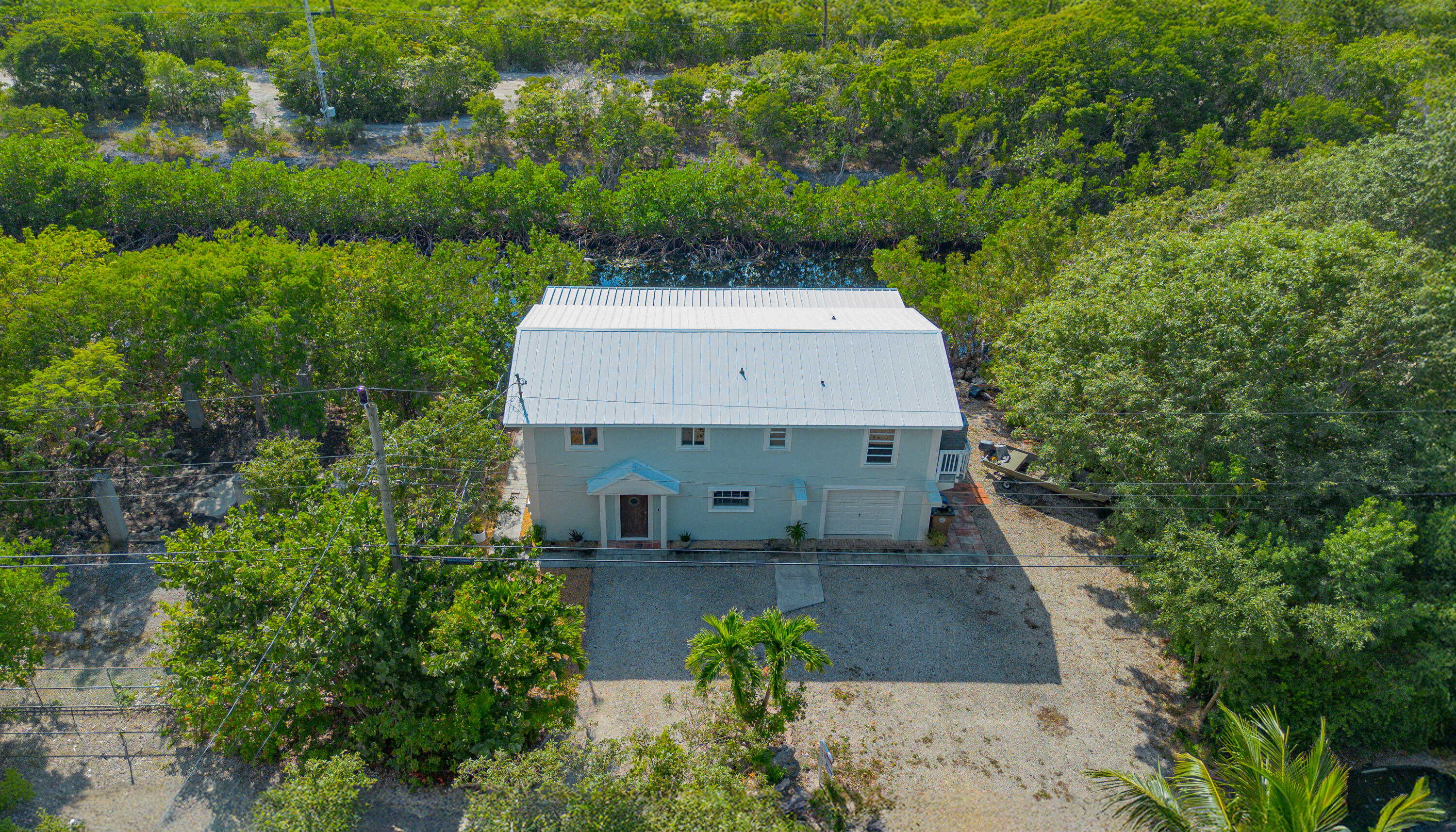133 Valois Boulevard Property Photo 2