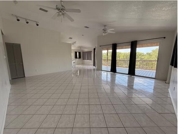 24840 Park Drive Property Photo 9