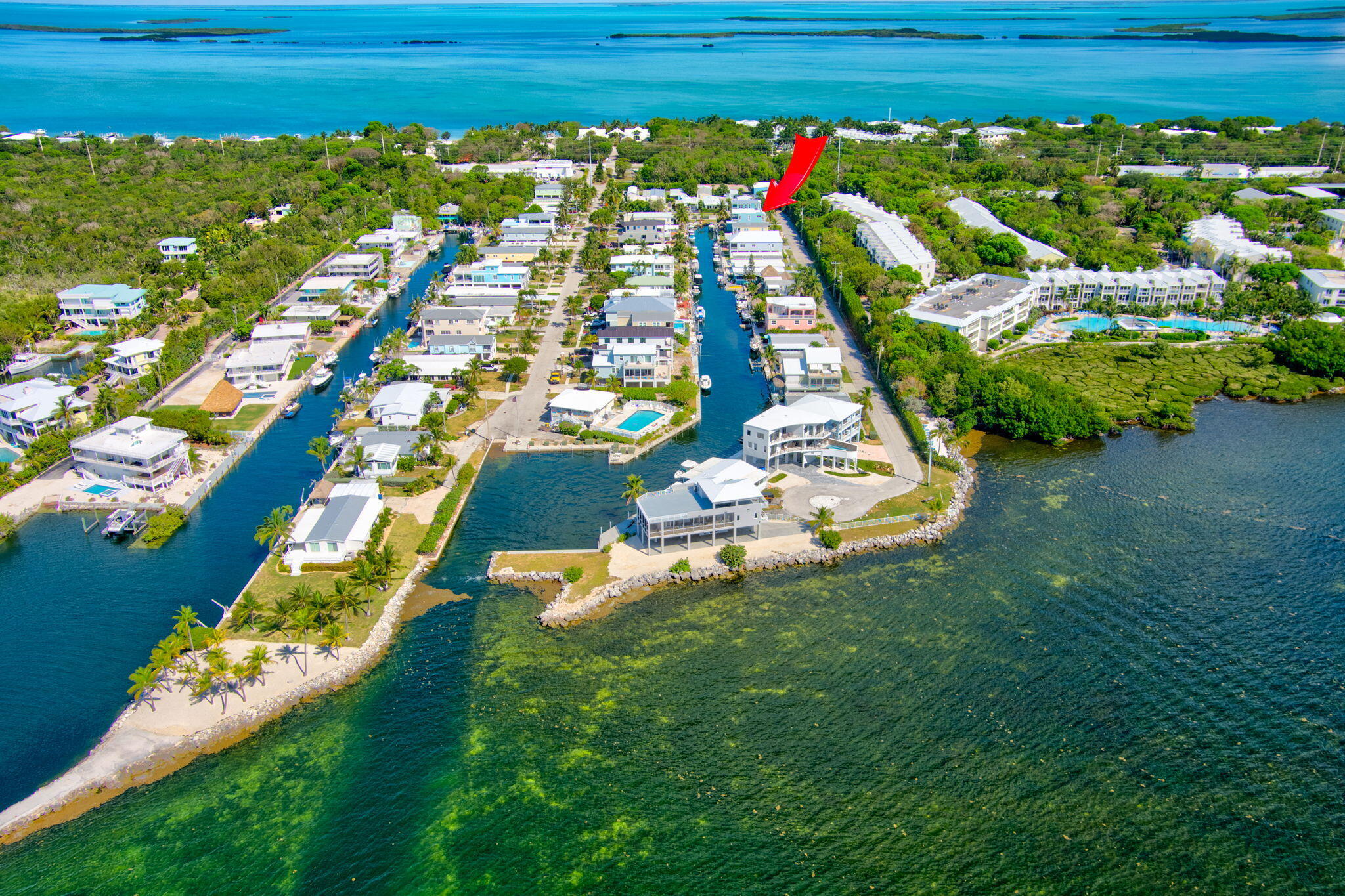 84 Coral Way -= Property Photo 50