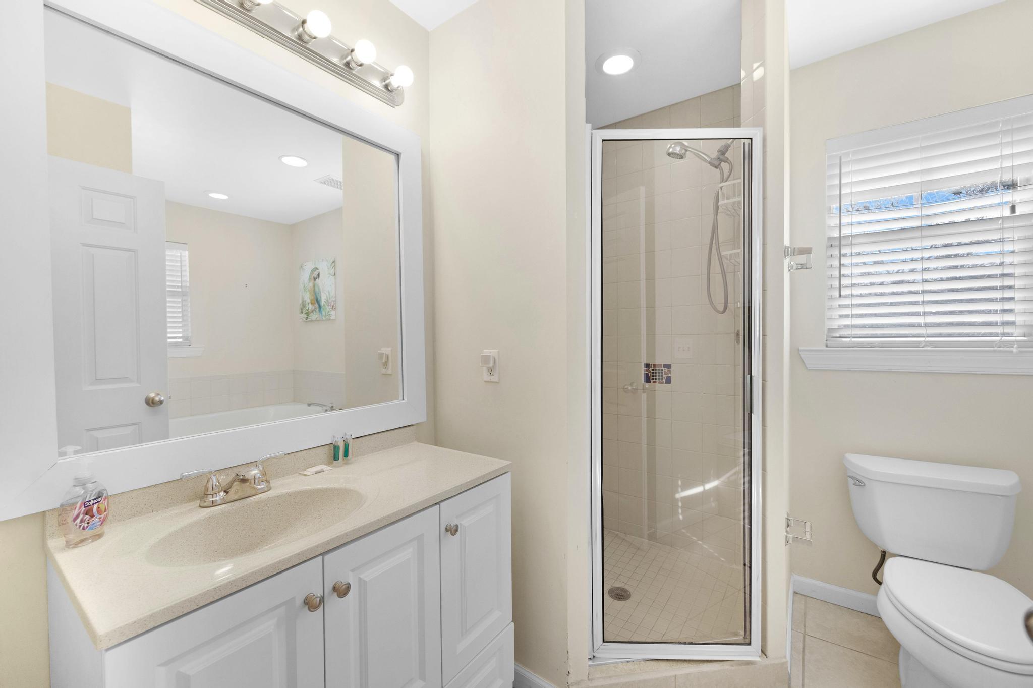 31 Coral Way Property Photo 22