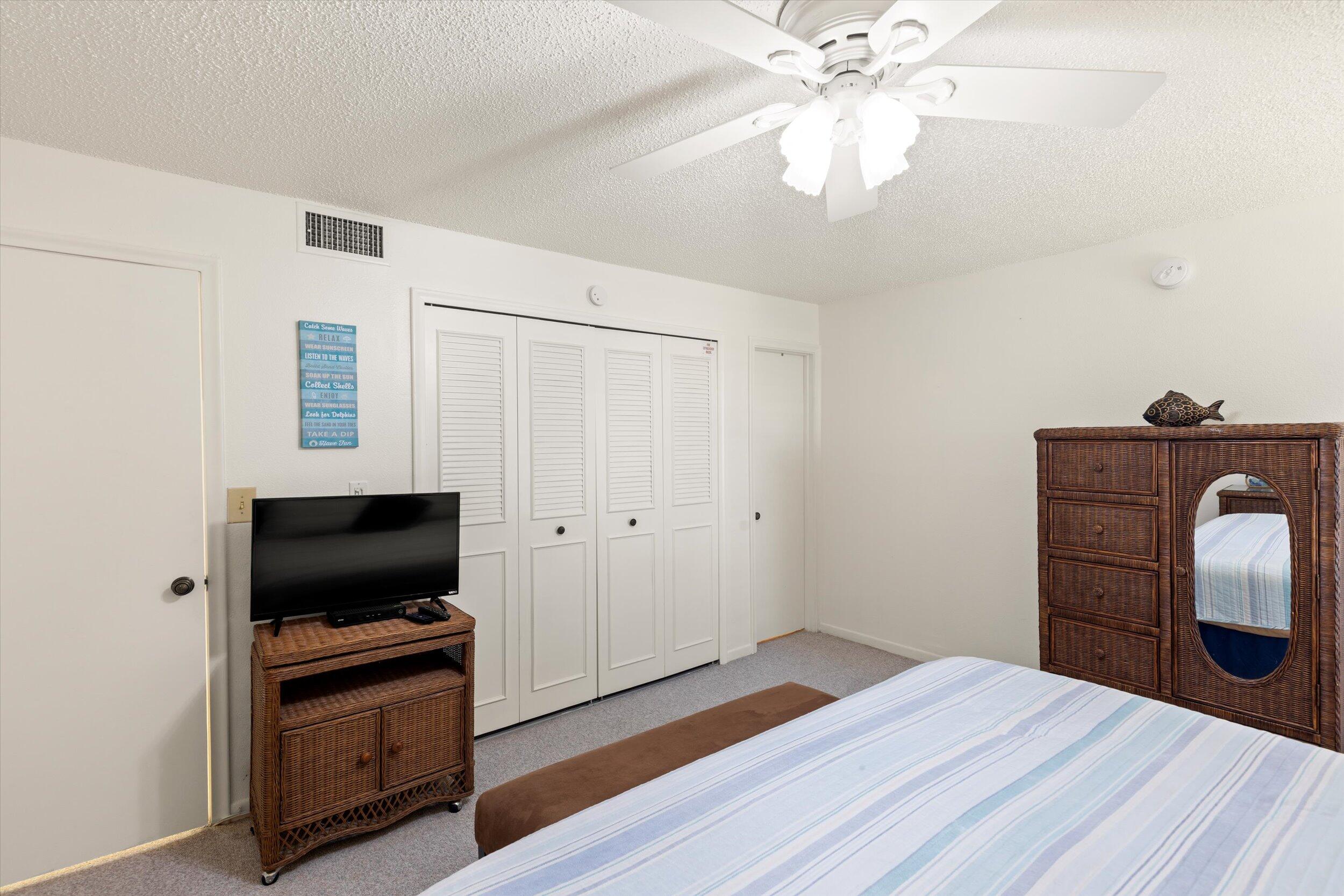 601 W Ocean Drive 311d Property Photo 25
