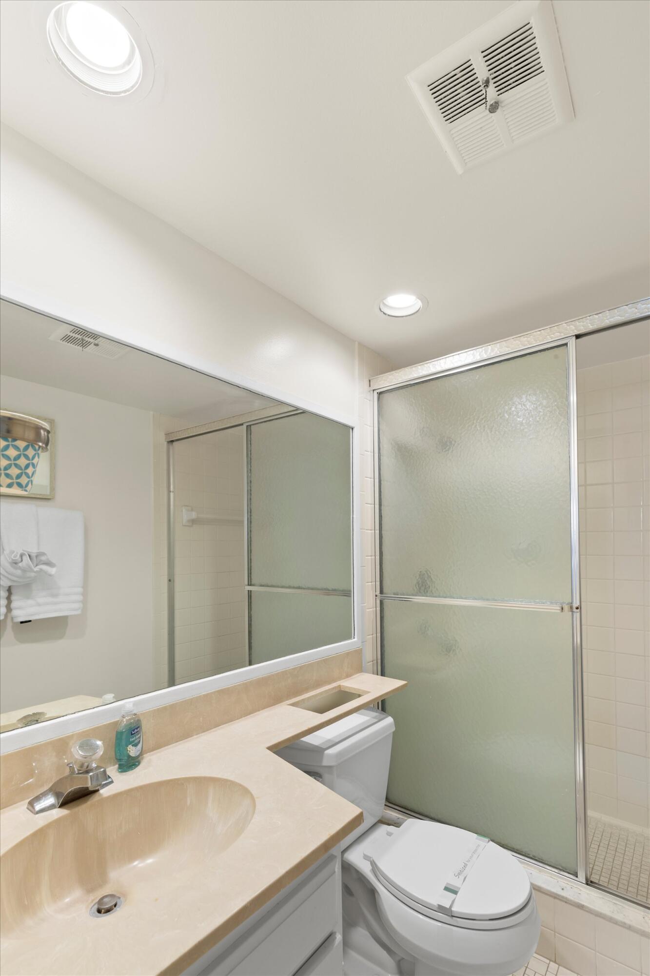 601 W Ocean Drive 311d Property Photo 27