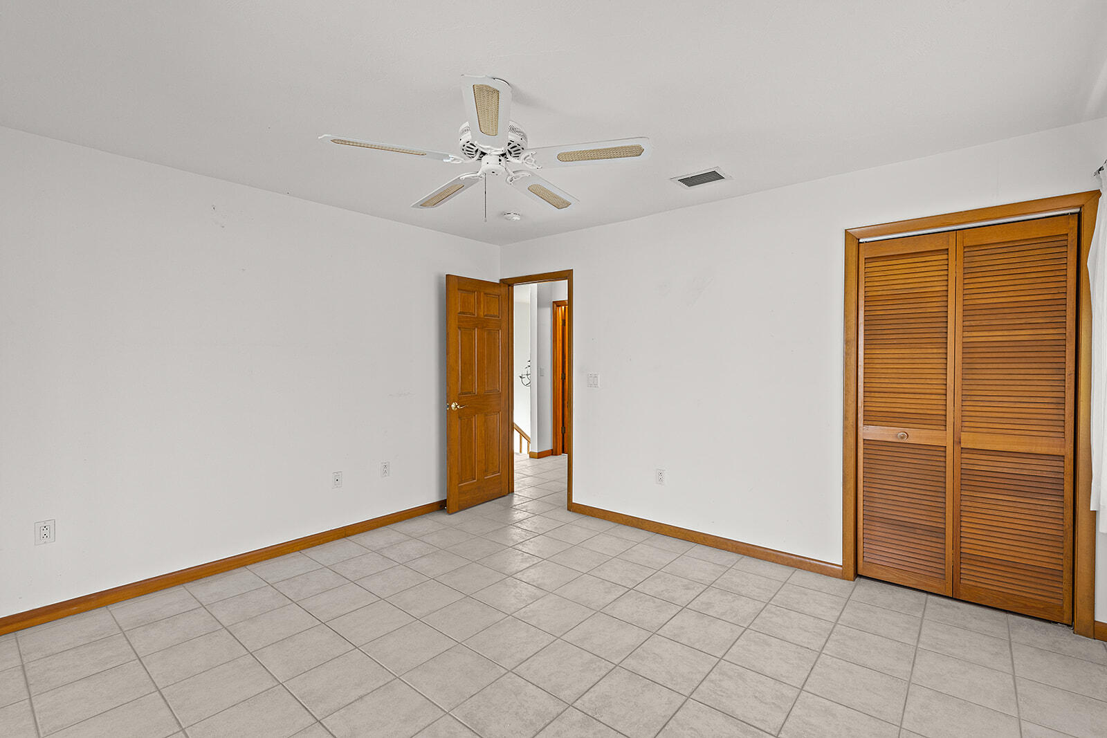 226 Corsair Road Property Photo 25