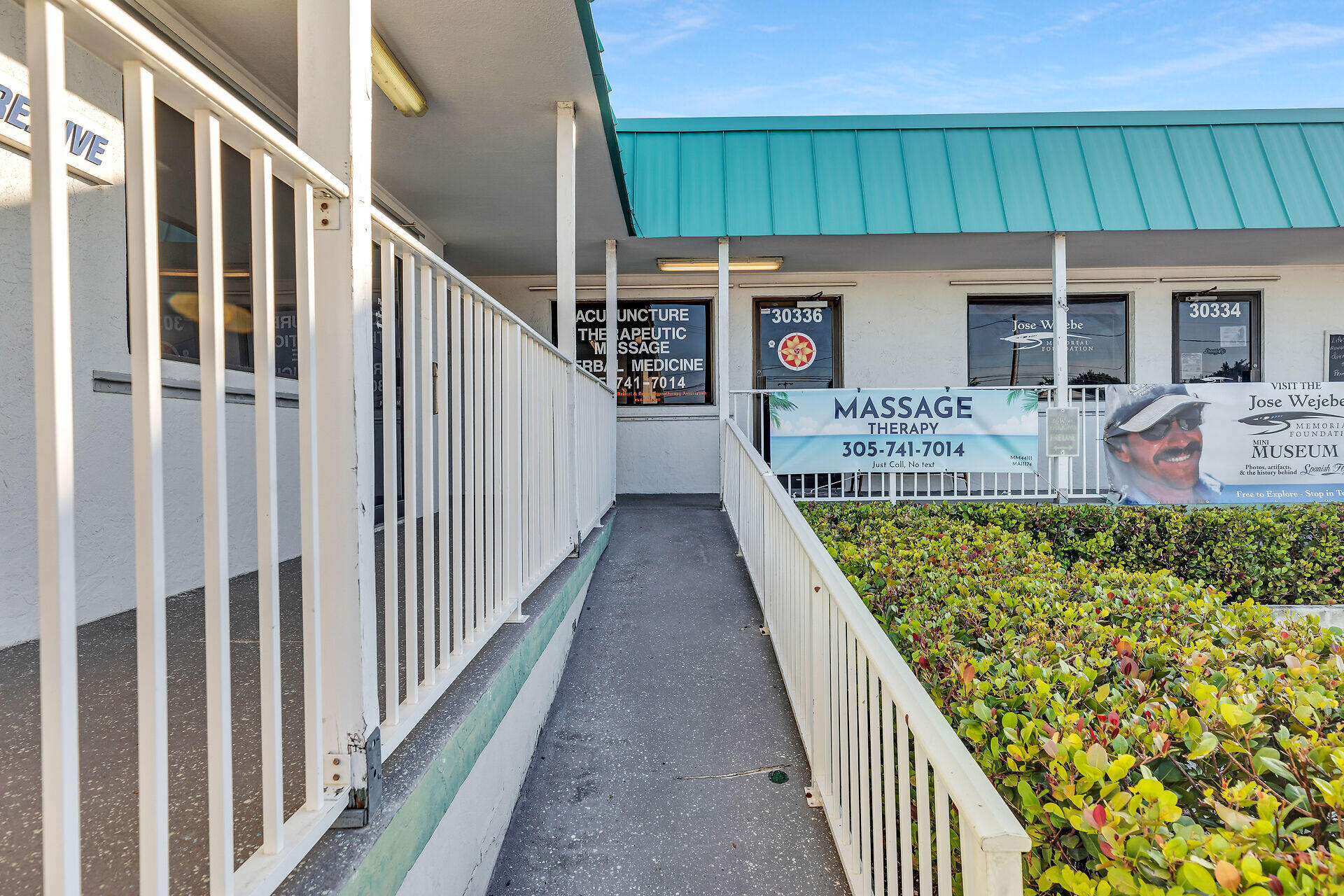 30330 - 30348 Overseas Highway Property Photo 8