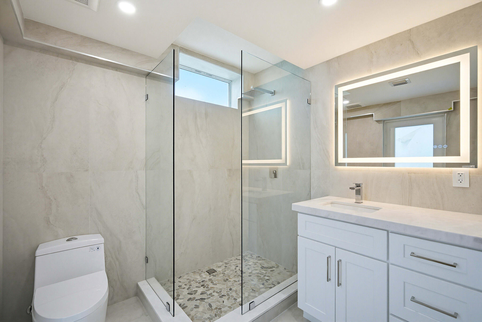 1041 E Buttonwood Drive Property Photo 88