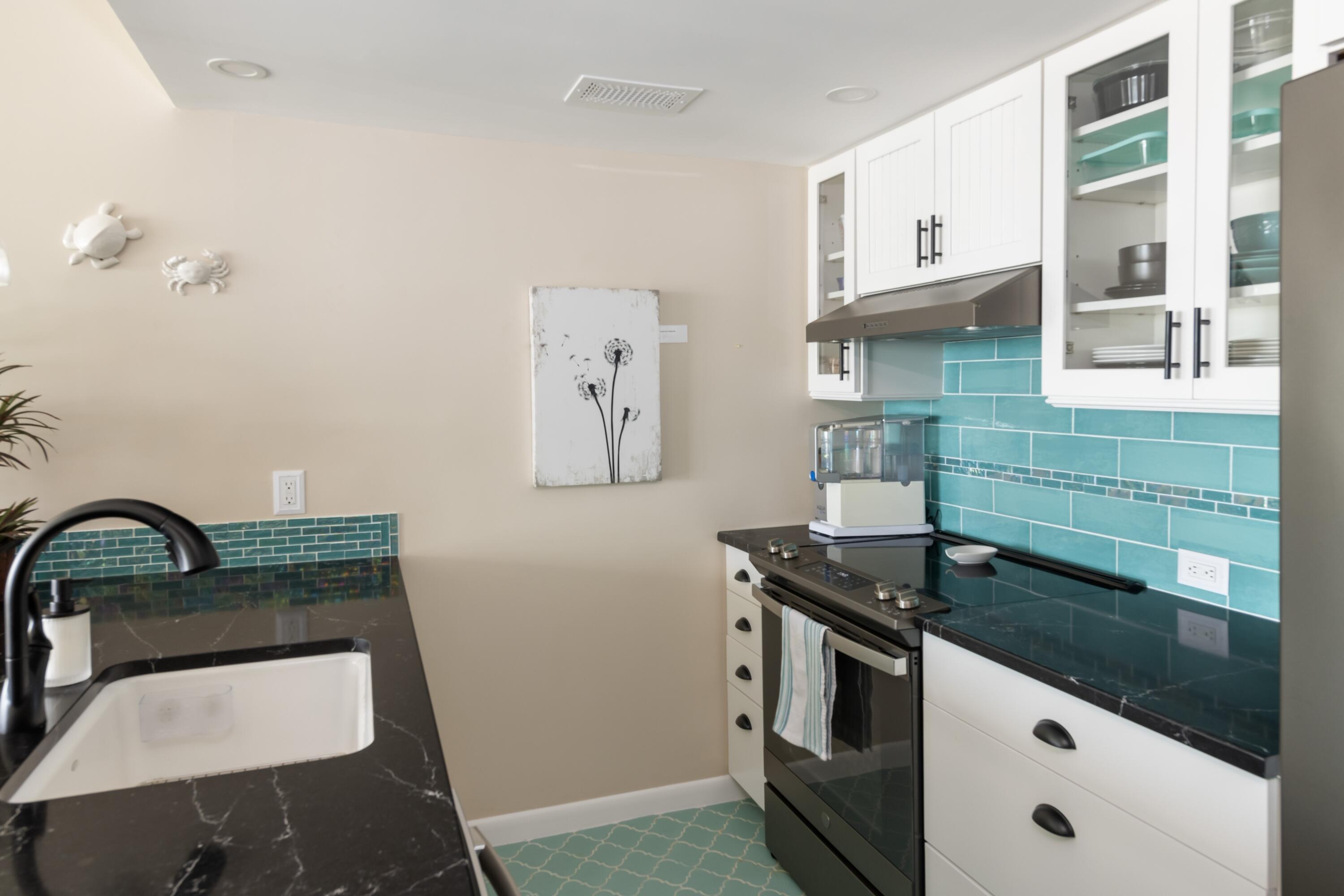 133 Coco Plum Drive 35 Property Photo 18