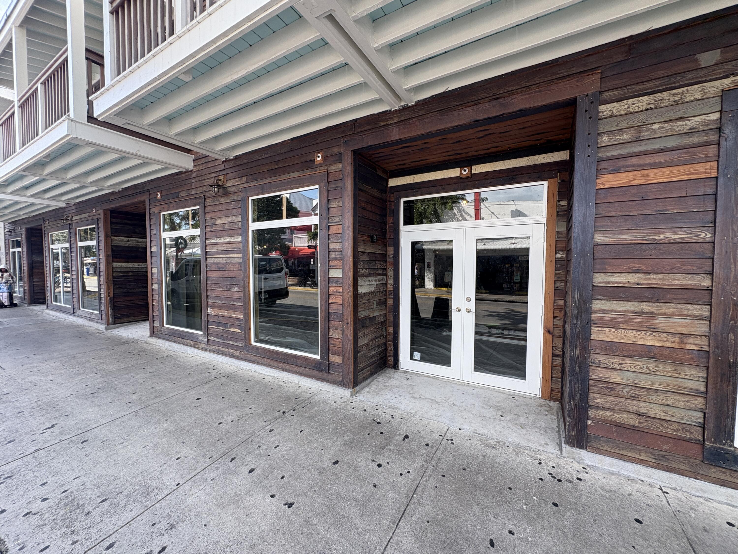 210-216 Duval Street Property Photo 4