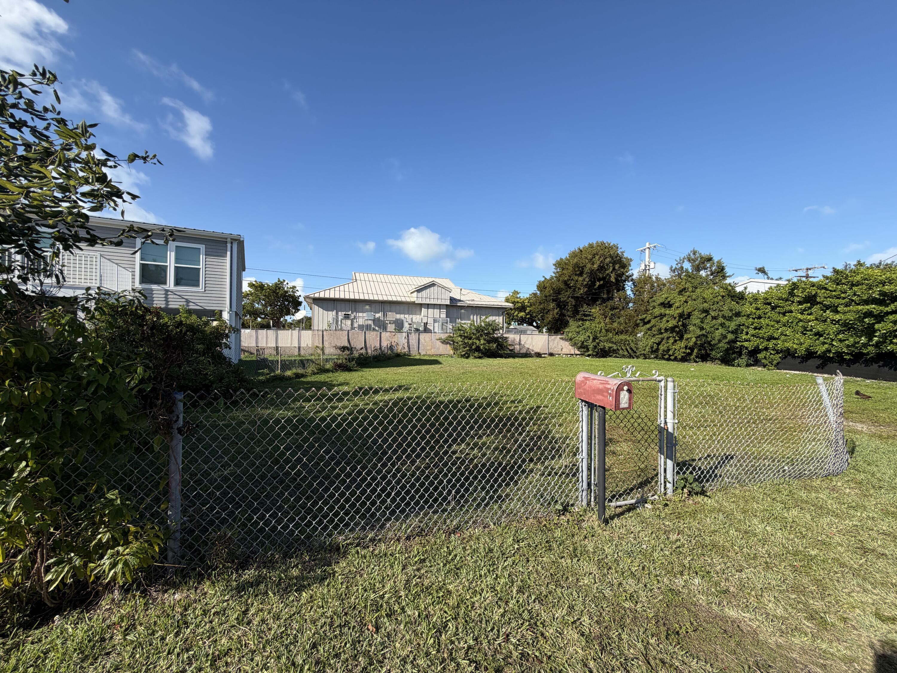 2 Dolphin Road Property Photo 2