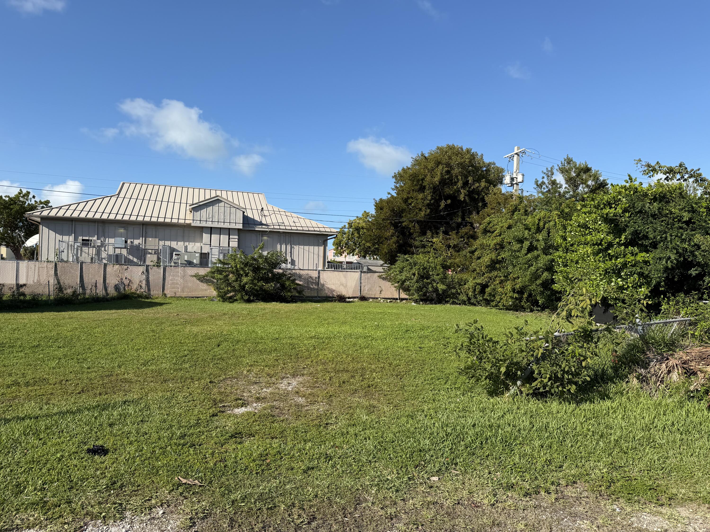 2 Dolphin Road Property Photo 7