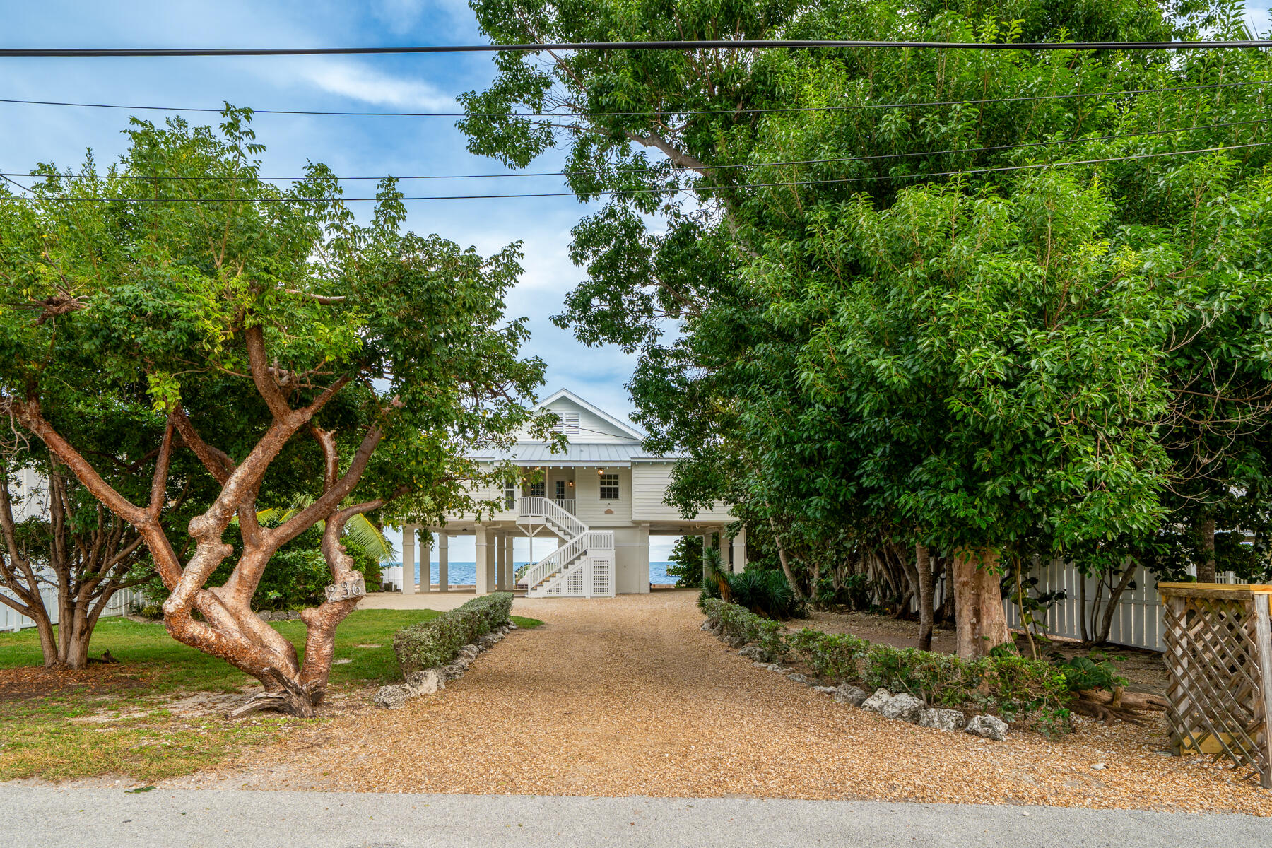 236 Tarpon Street Property Photo 3