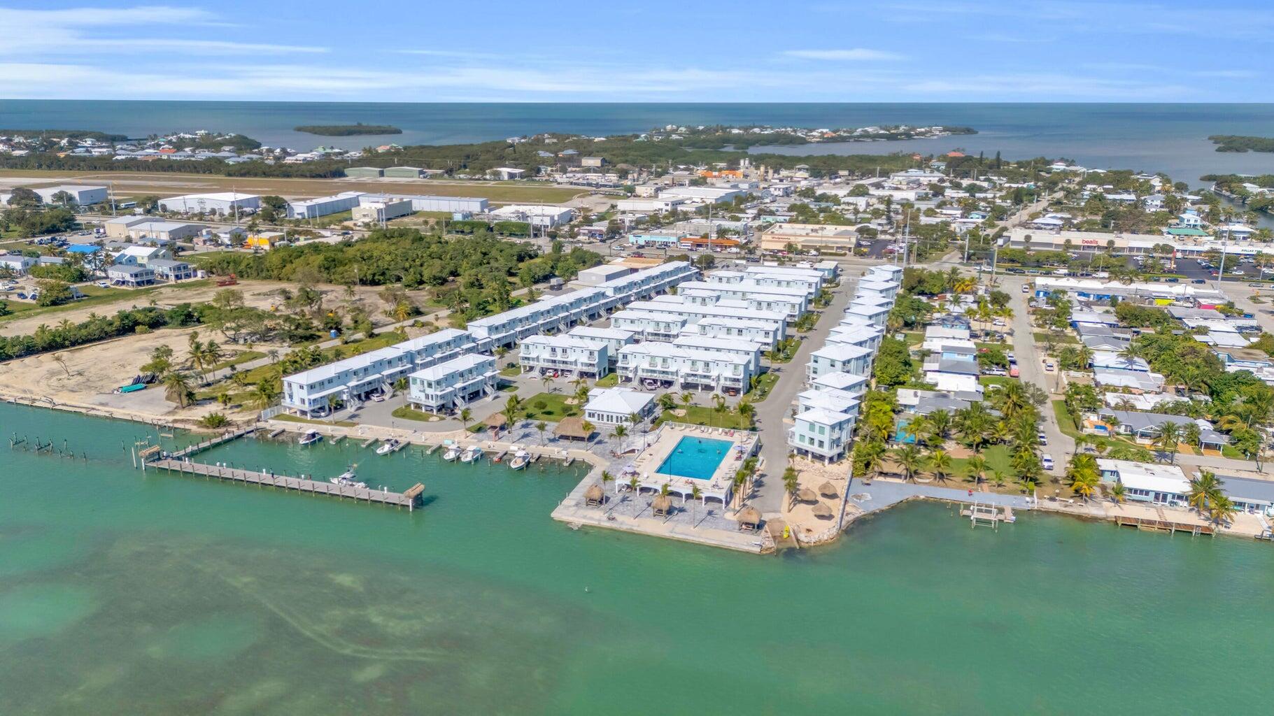10877 Overseas Highway 30 Property Photo 5