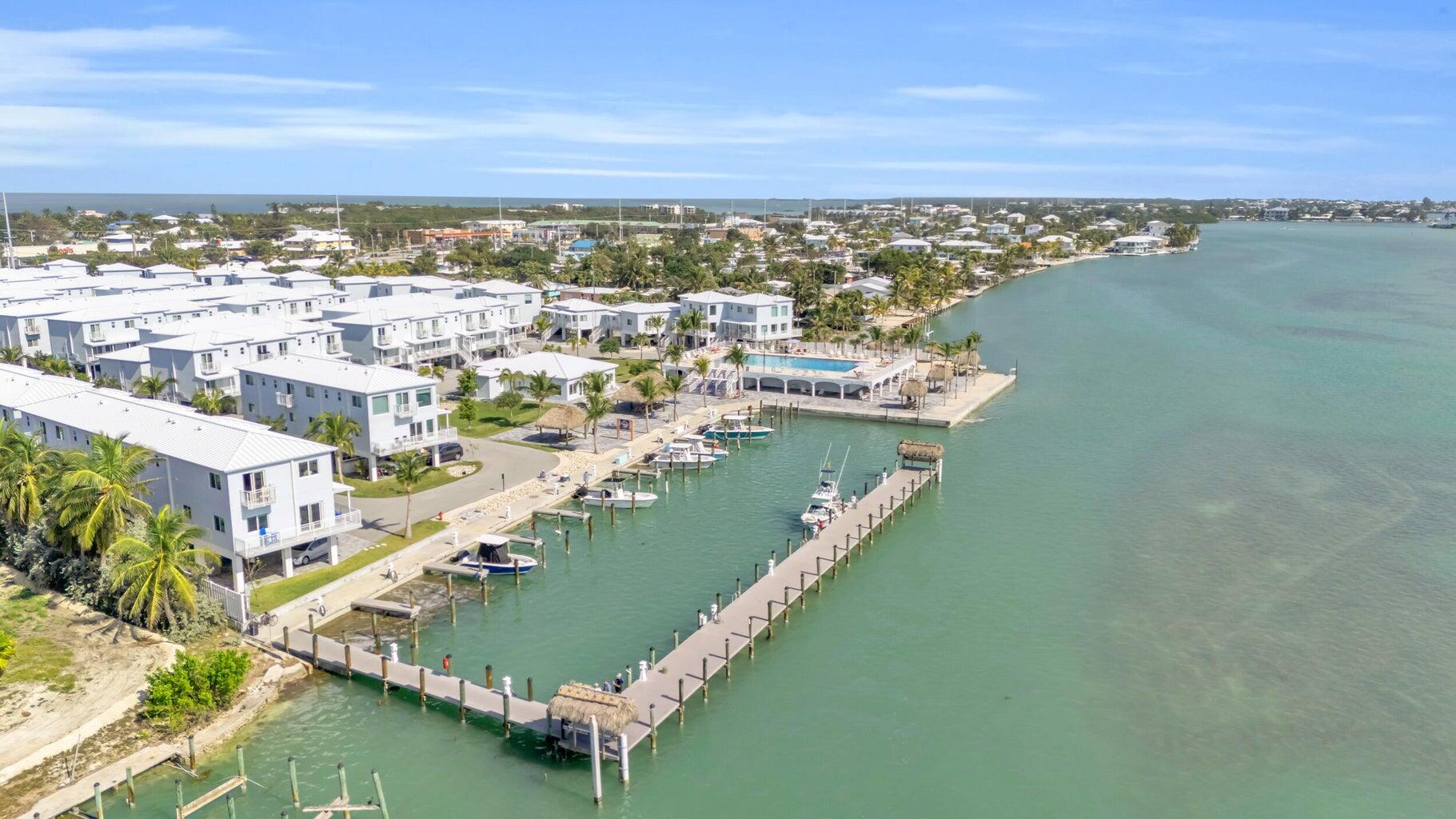10877 Overseas Highway 30 Property Photo 32