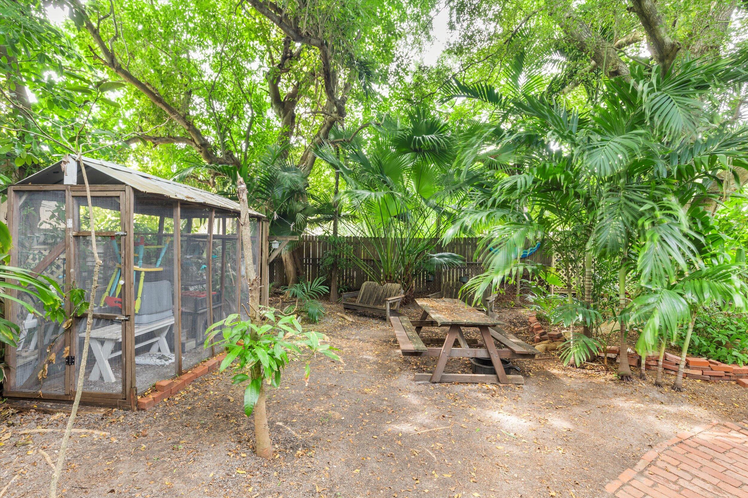 2914 Fogarty Avenue Property Photo 37