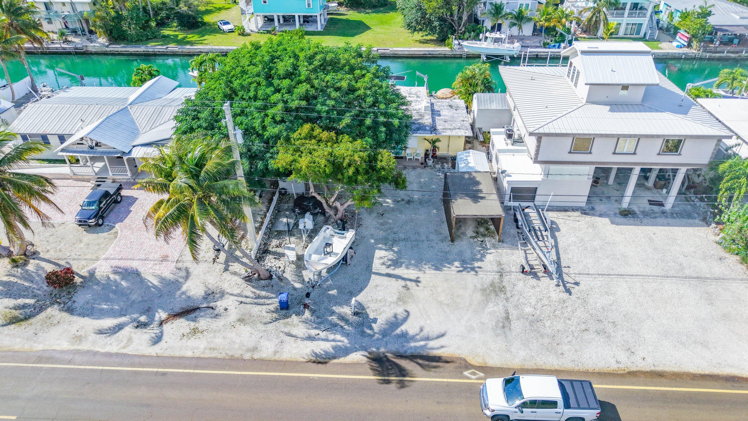 360 W Shore Drive Property Photo 24